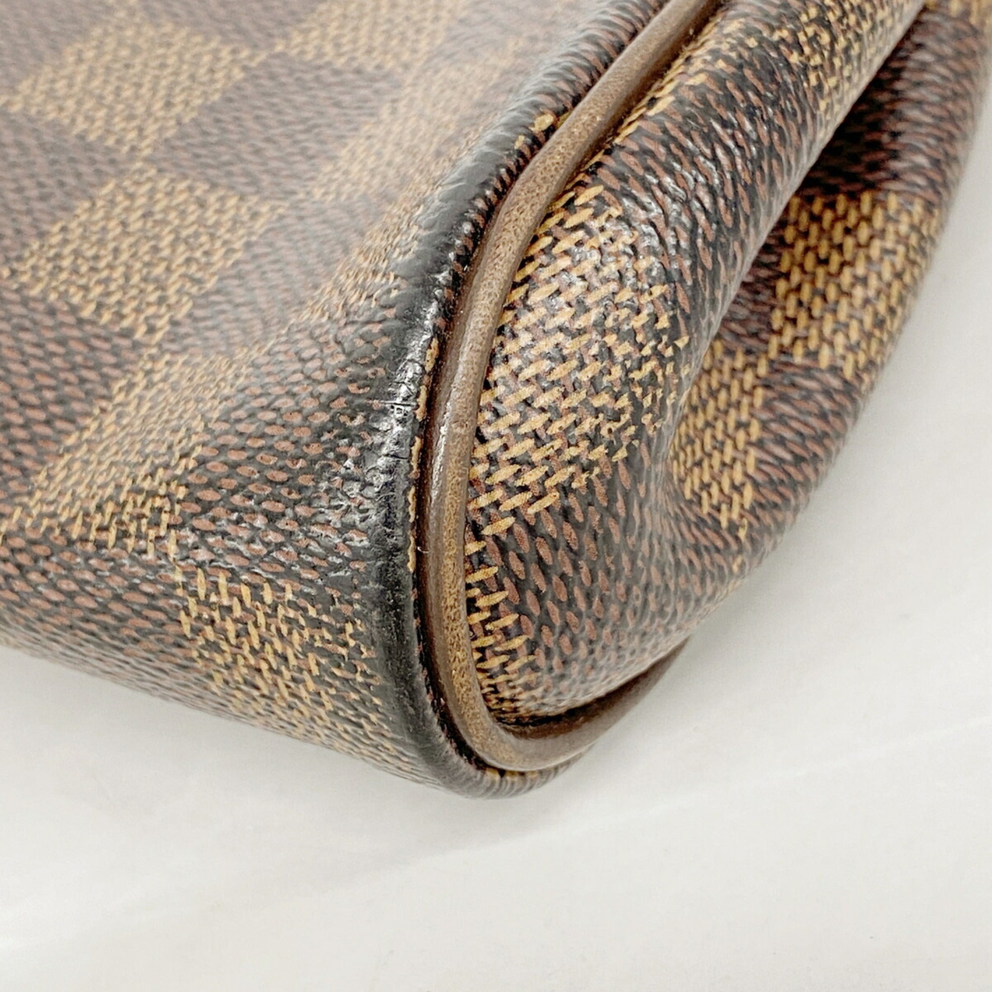 Louis Vuitton Ebene Handbag (Pre-Owned)
