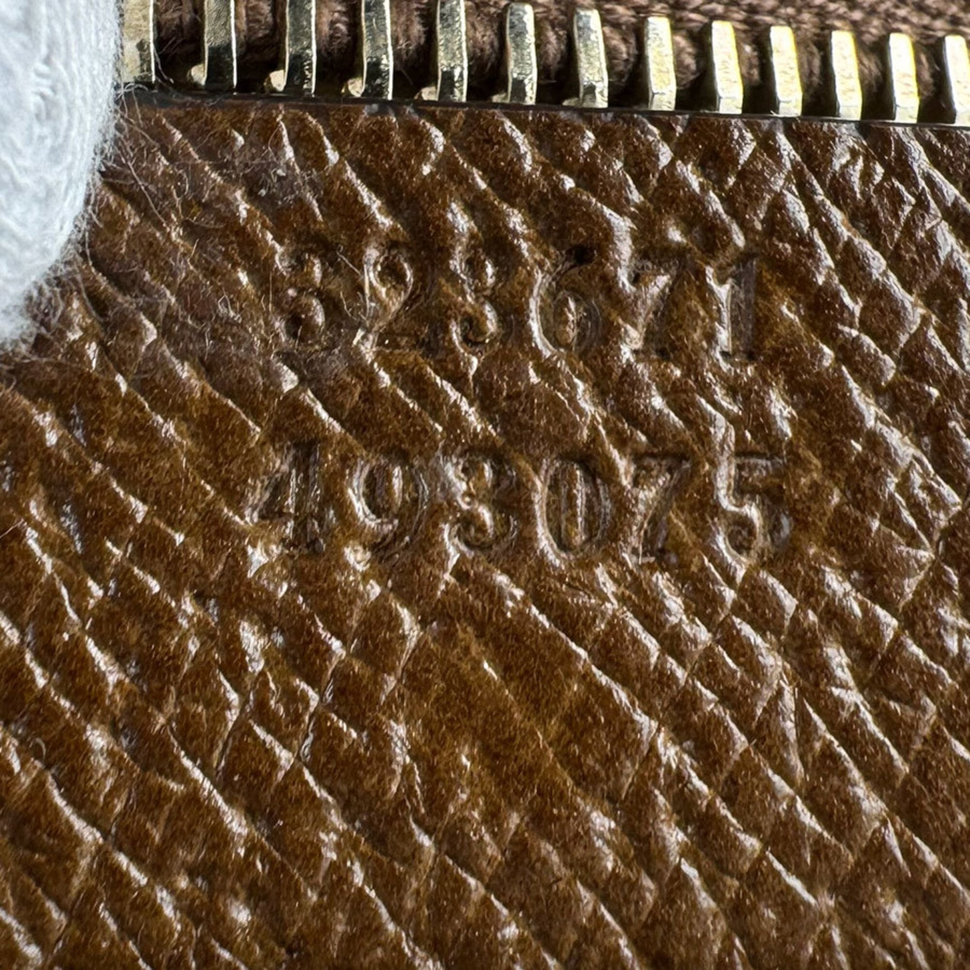 Gucci Brown Gg Canvas Leather Handbag (Pre-Owned)