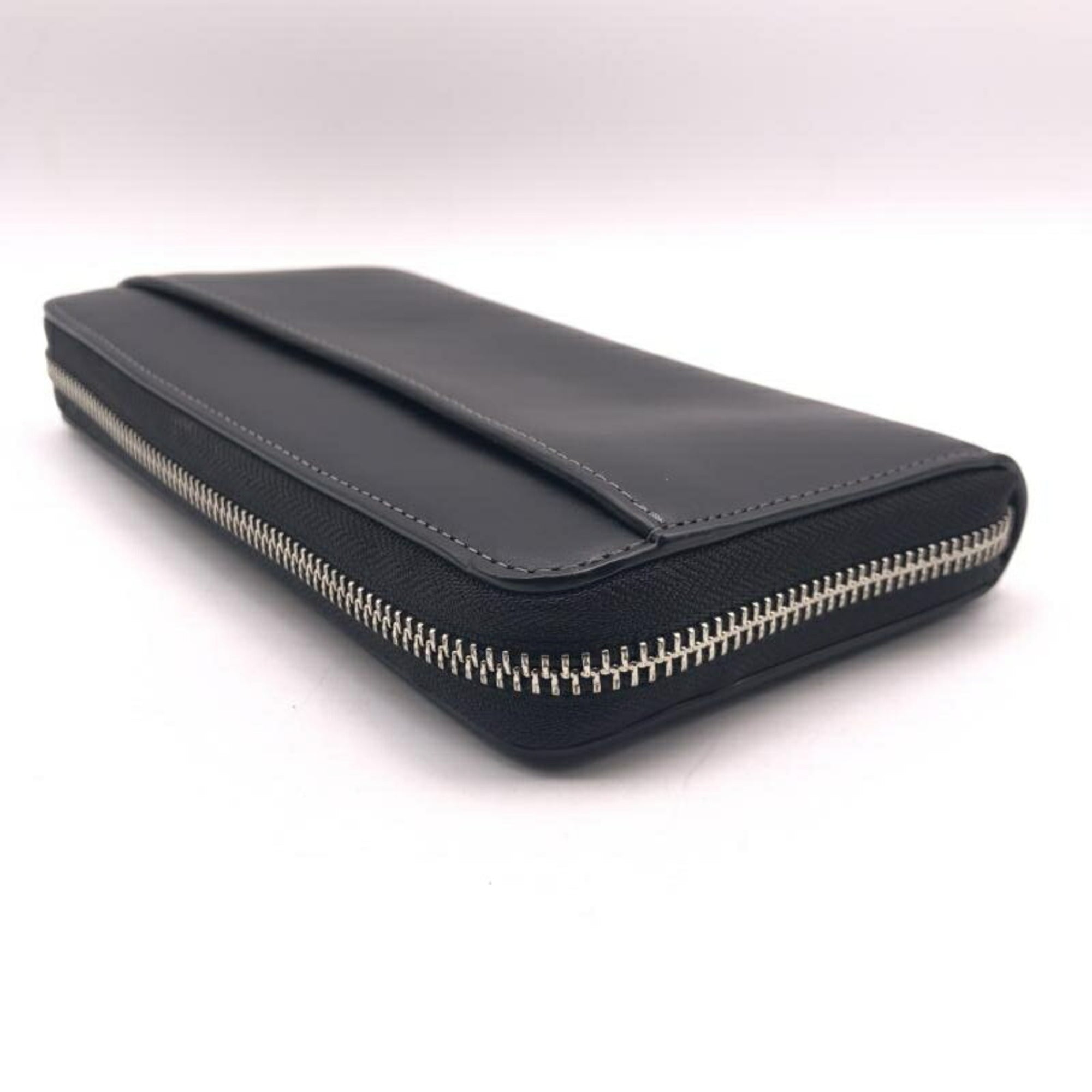 Coach Black Long Wallet (Bi-Fold) (Pre-Owned)