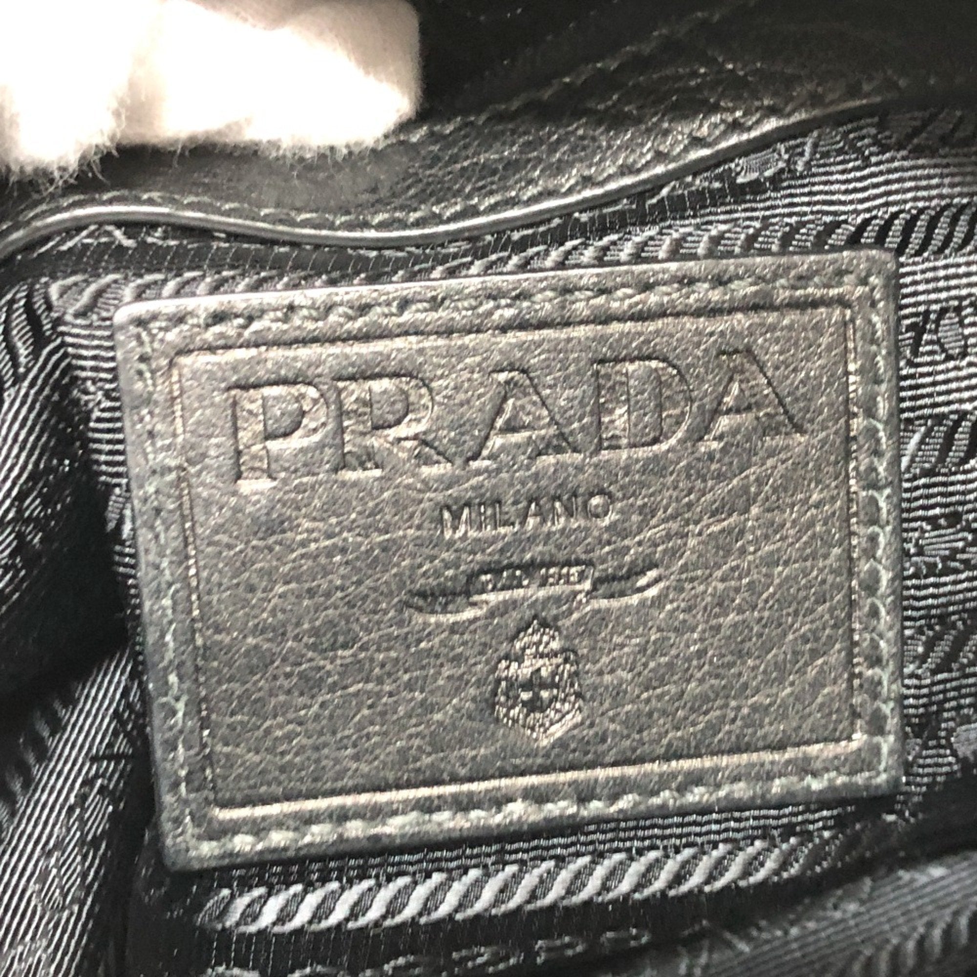 Prada Black Leather Shoulder Bag (Pre-Owned)
