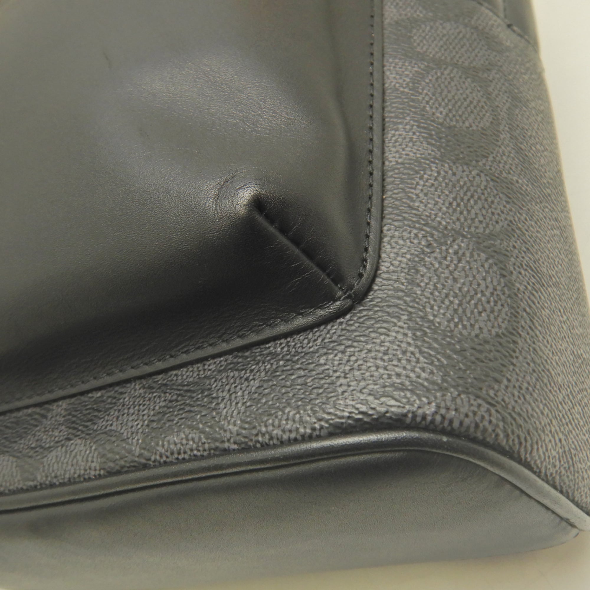 Coach Black Coated Canvas Leather Sling Bag (Pre-Owned)