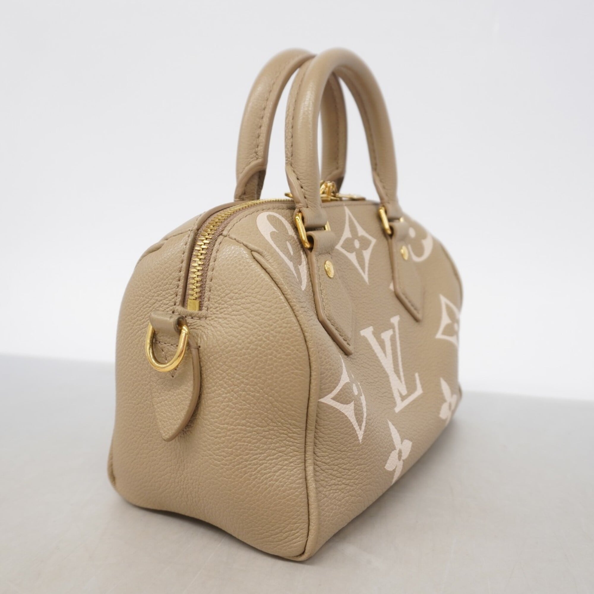 Louis Vuitton Cream Tourterelle Handbag (Pre-Owned)