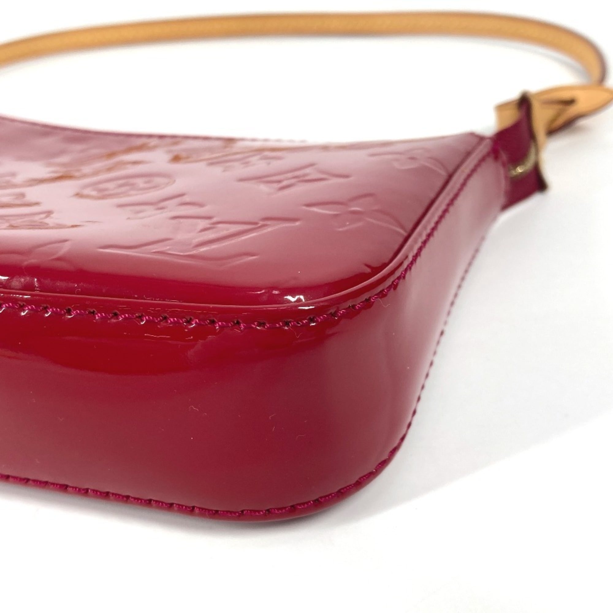 Louis Vuitton Indian Rose Pink Monogram Vernis Handbag Pochette Shoulder Bag (Pre-Owned)