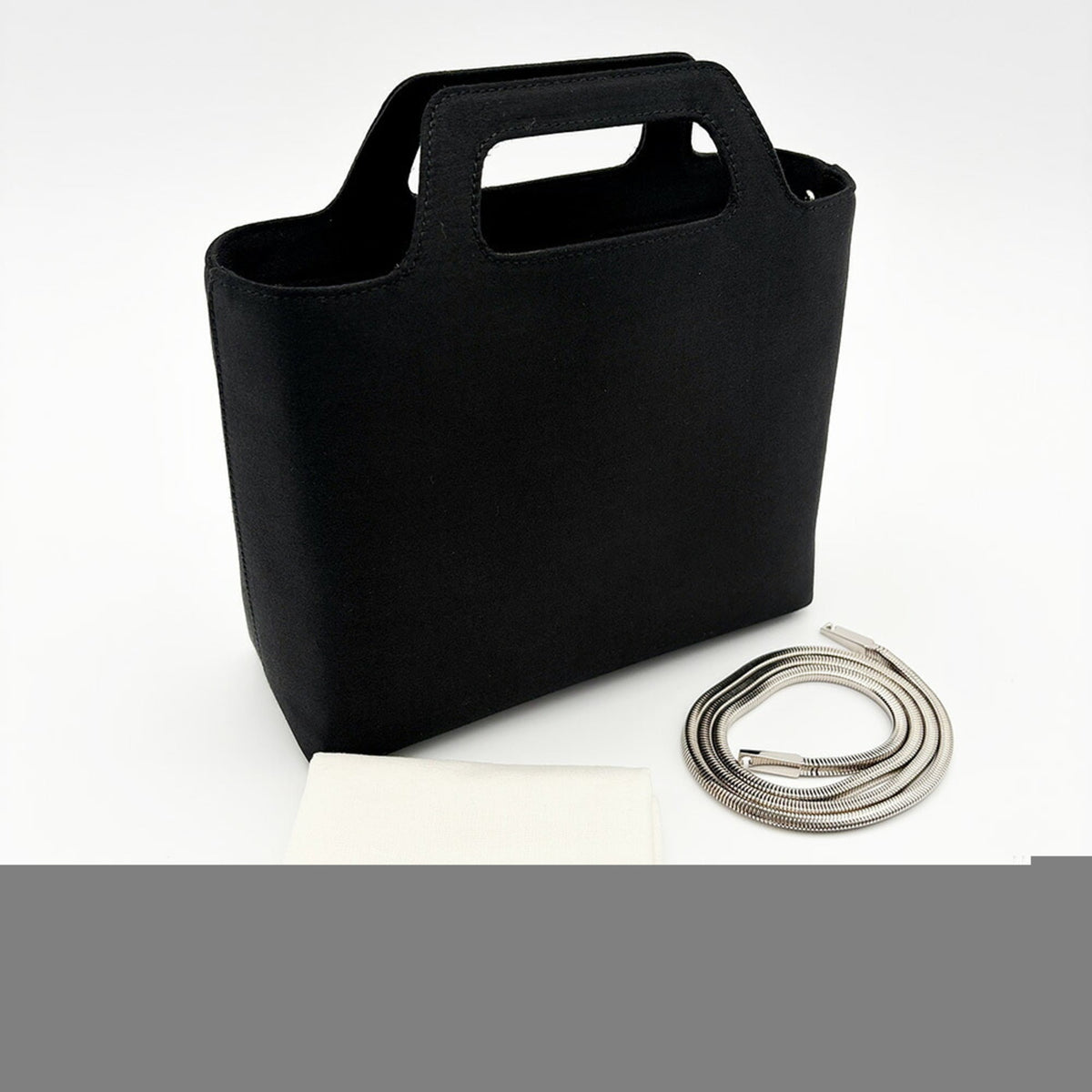 Salvatore Ferragamo Black Satin Shoulder Bag (Pre-Owned)