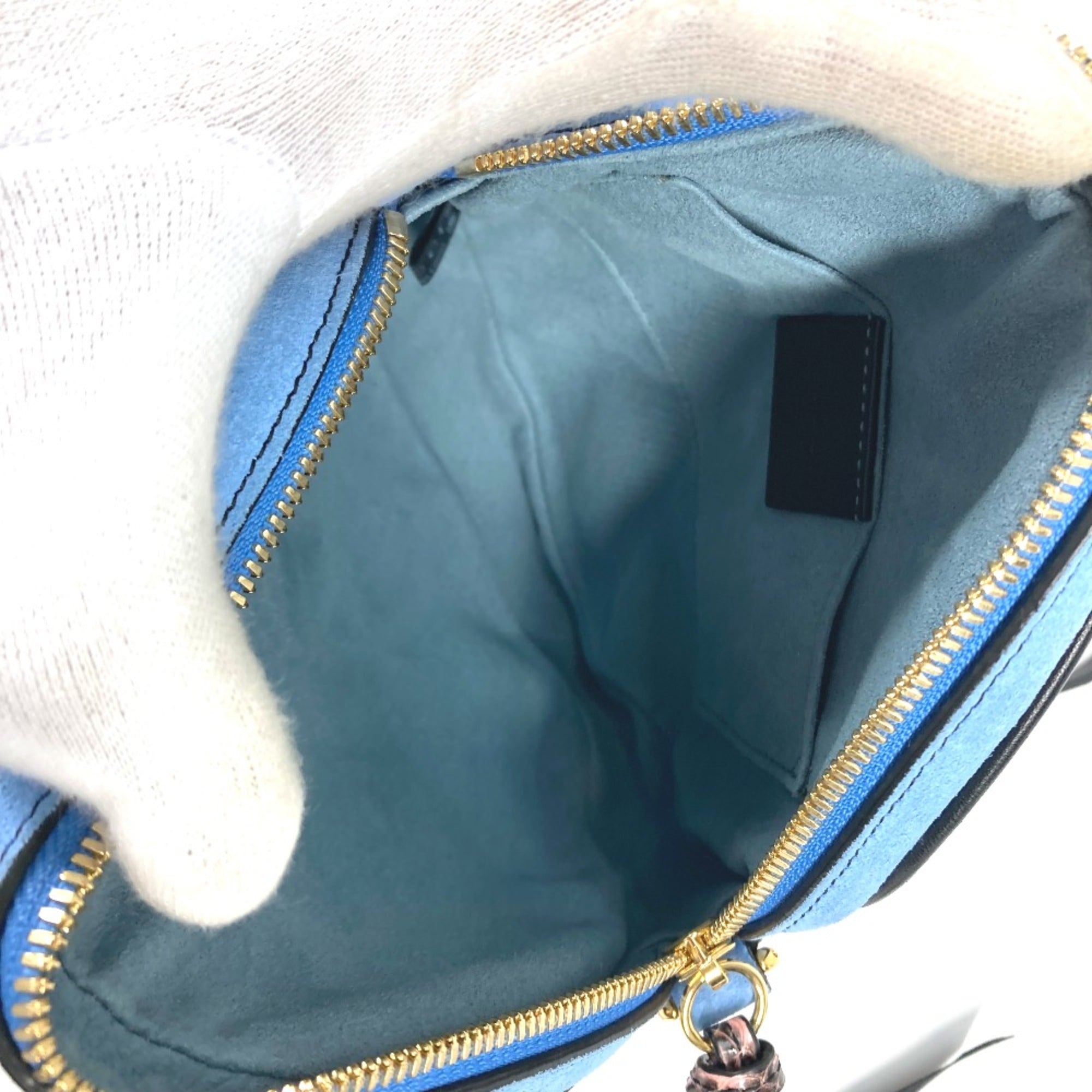 Gucci Blue Leather Shoulder Bag (Pre-Owned)