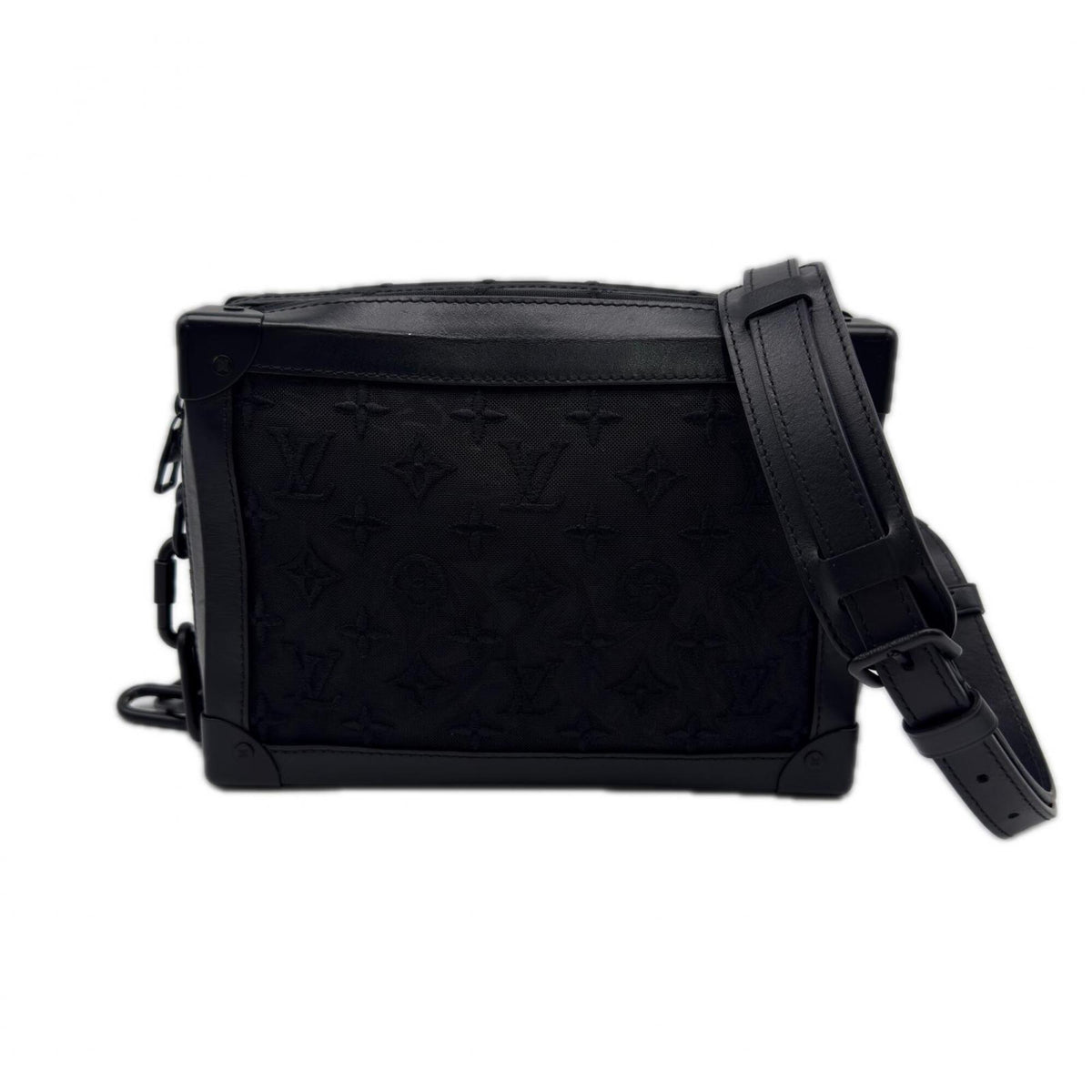 Louis Vuitton Black Mesh Leather Shoulder Bag (Pre-Owned)