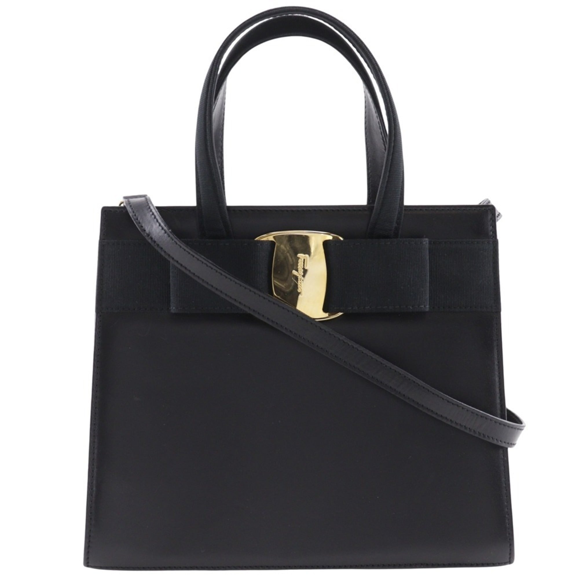 Salvatore Ferragamo Black Leather Handbag (Pre-Owned)