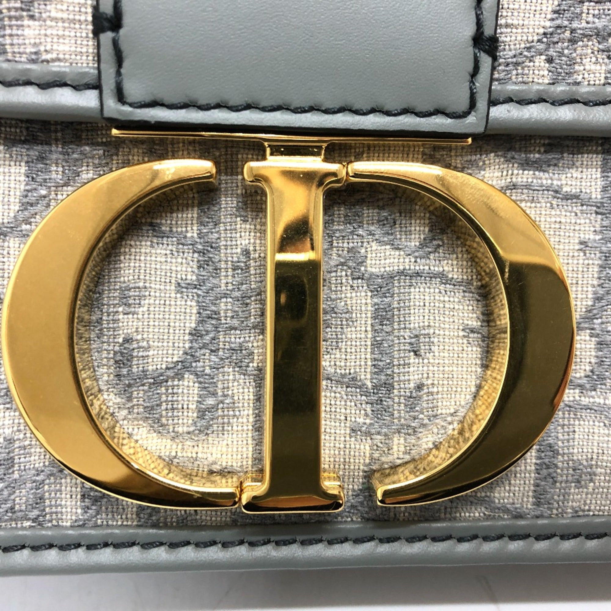 Christian Dior Gray Leather Shoulder Bag (Pre-Owned)