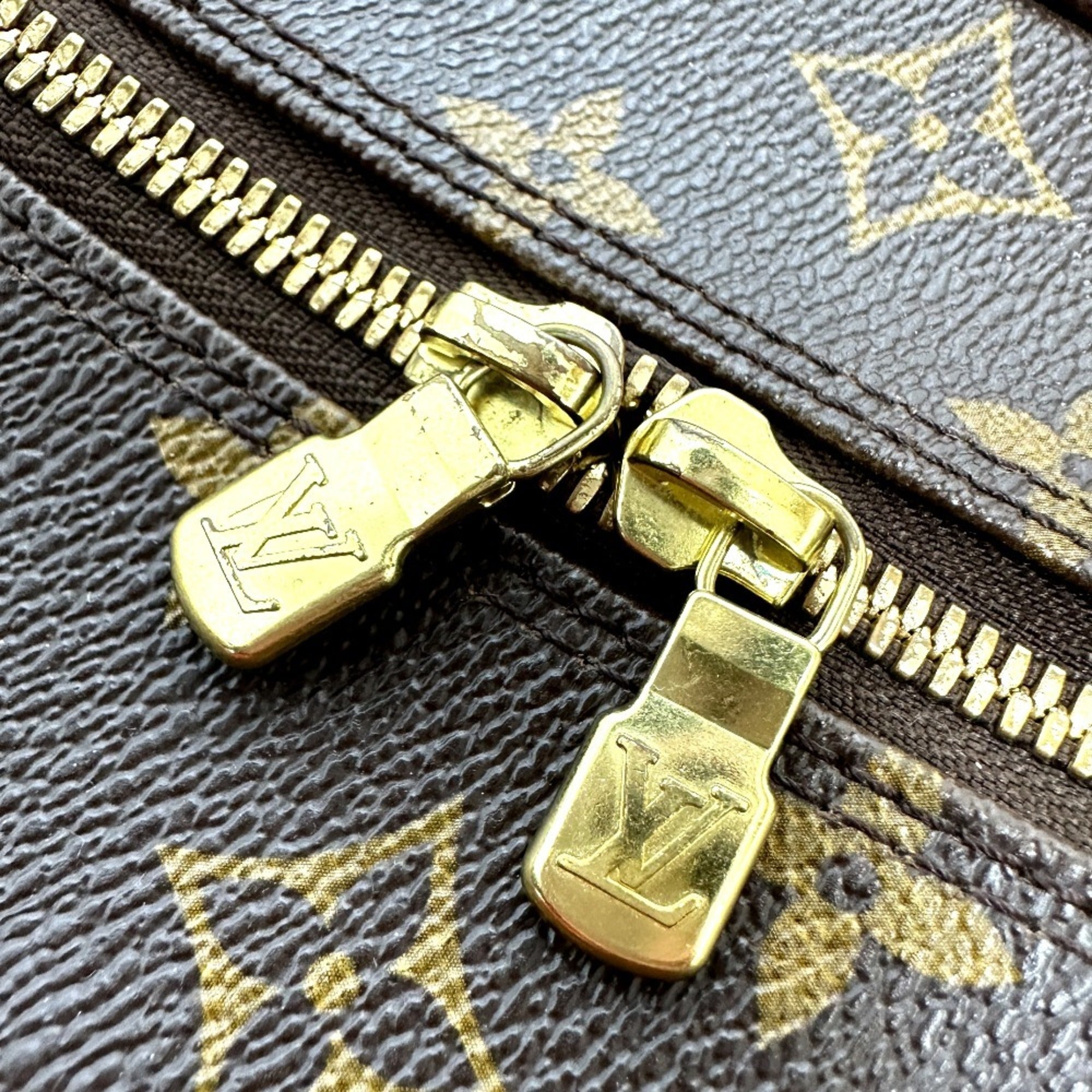 Louis Vuitton Monogram Brown Monogram Shoulder Bag (Pre-Owned)