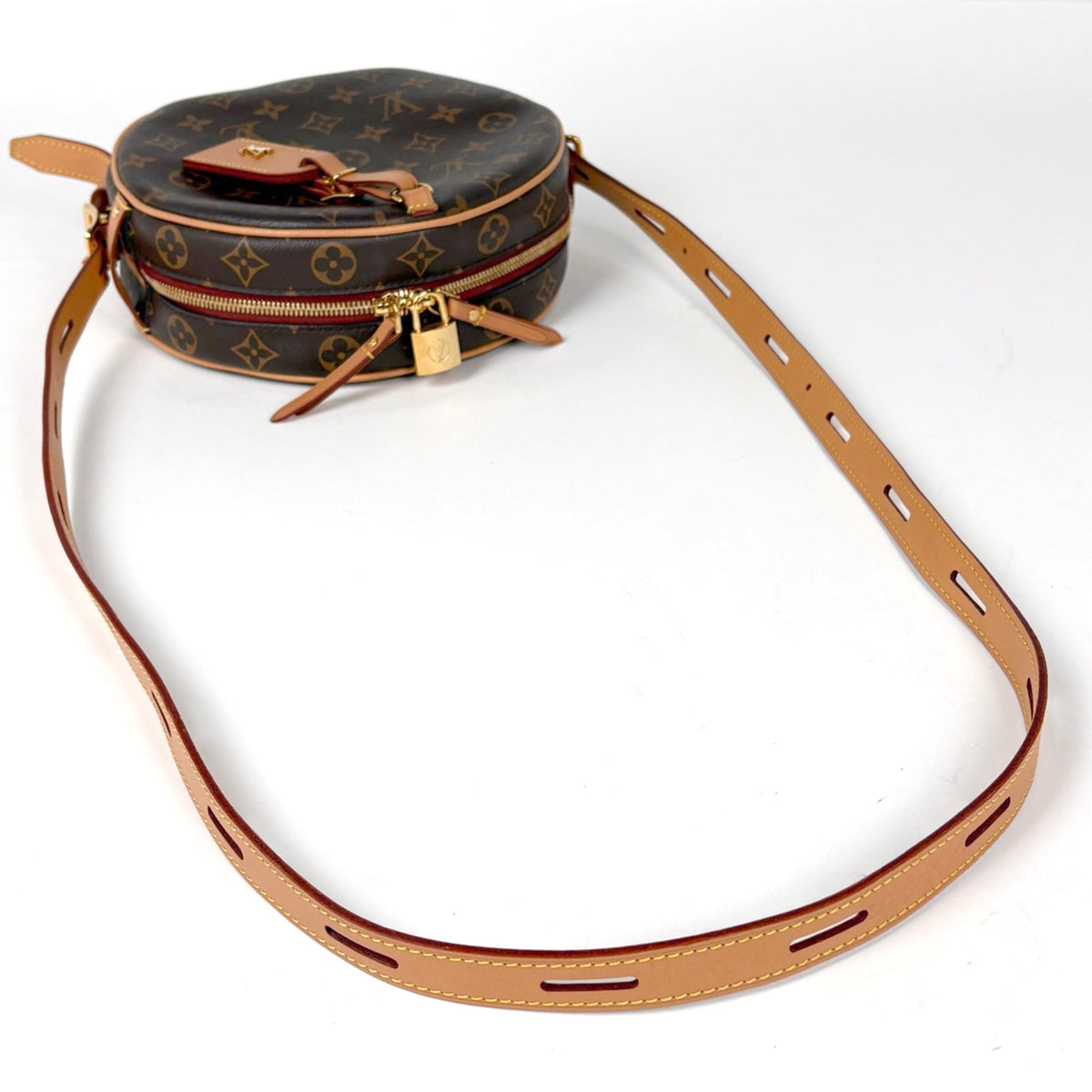 Louis Vuitton Brown Monogram Monogram Pvc Shoulder Bag (Pre-Owned)
