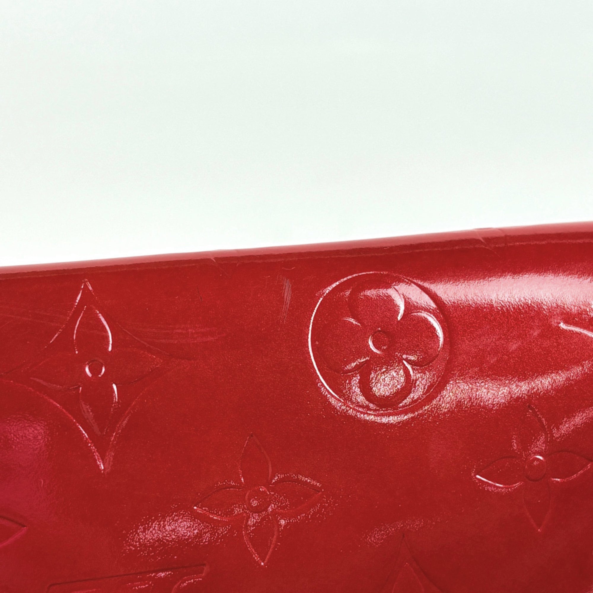 Louis Vuitton Red Color Rouge Monogram Vernis Shoulder Bag (Pre-Owned)