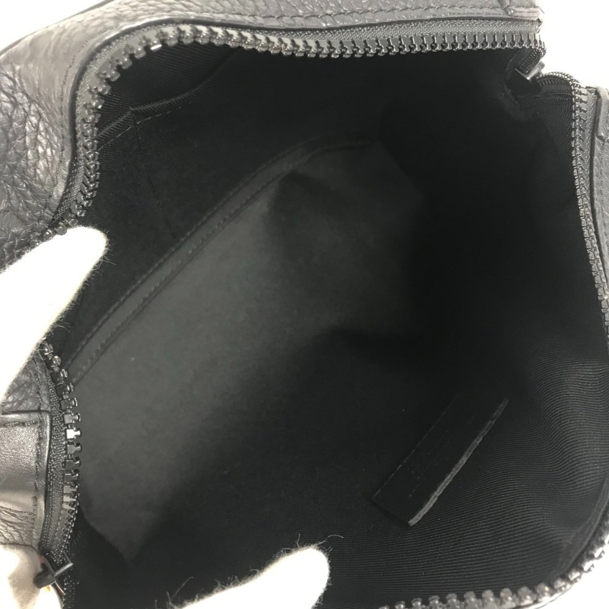 Louis Vuitton Black Noir Leather Clutch Bag Shoulder Bag (Pre-Owned)
