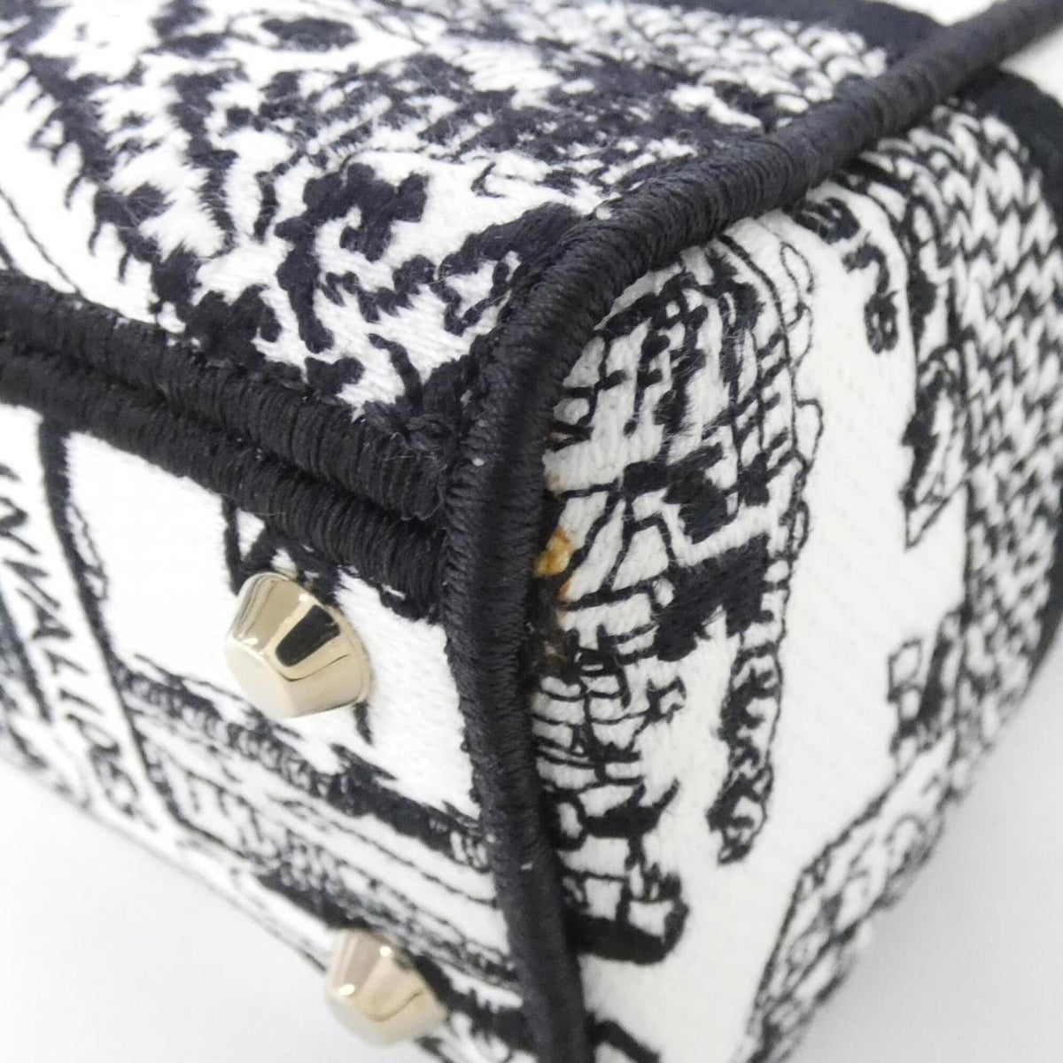 Christian Dior Black White Canvas Handbag (Pre-Owned)