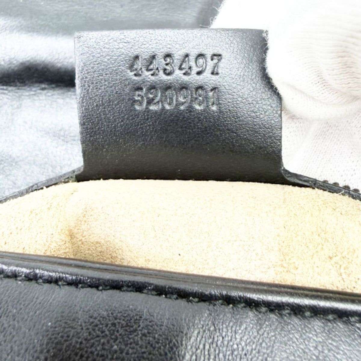 Gucci Black Leather Shoulder Bag (Pre-Owned)