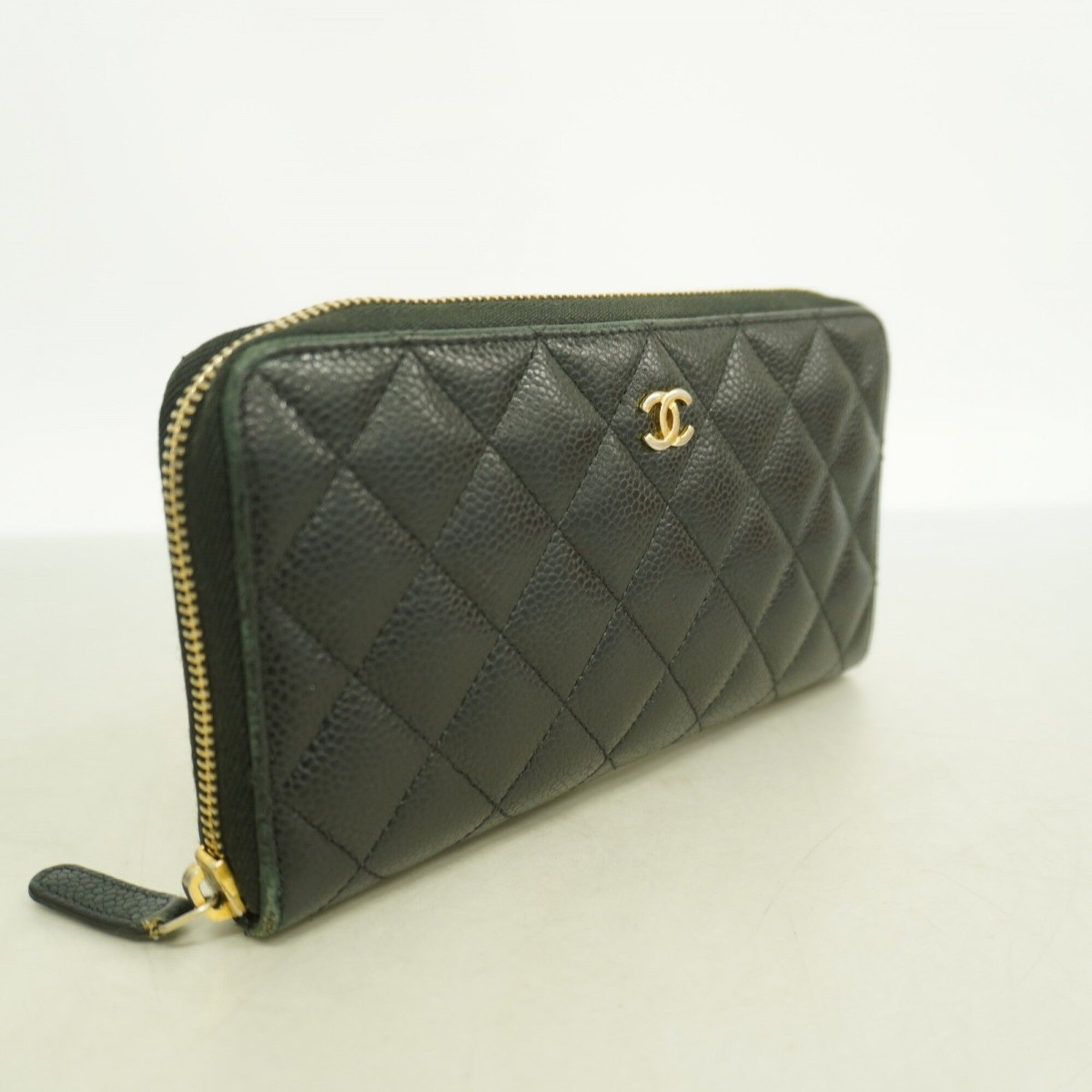 Chanel Black Grained Calfskin Long Wallet (Bi-Fold) (Pre-Owned)