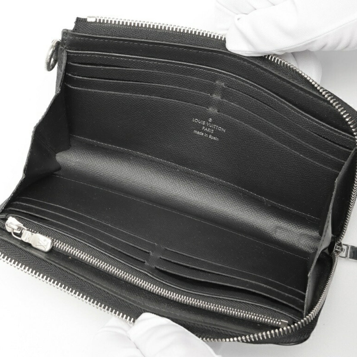 Louis Vuitton Black Noir Epi Leather Chain/Shoulder Wallet (Pre-Owned)