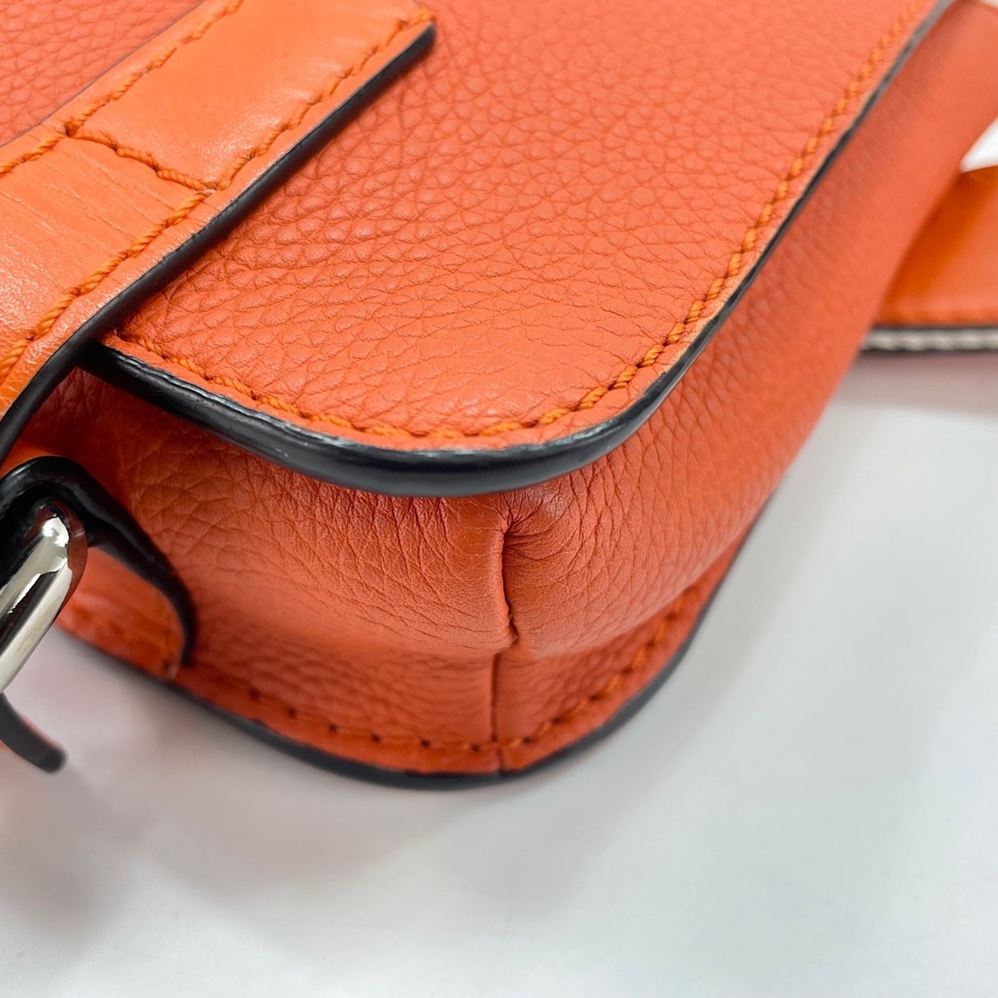 Loewe Orange Leather Shoulder Bag (Pre-Owned)