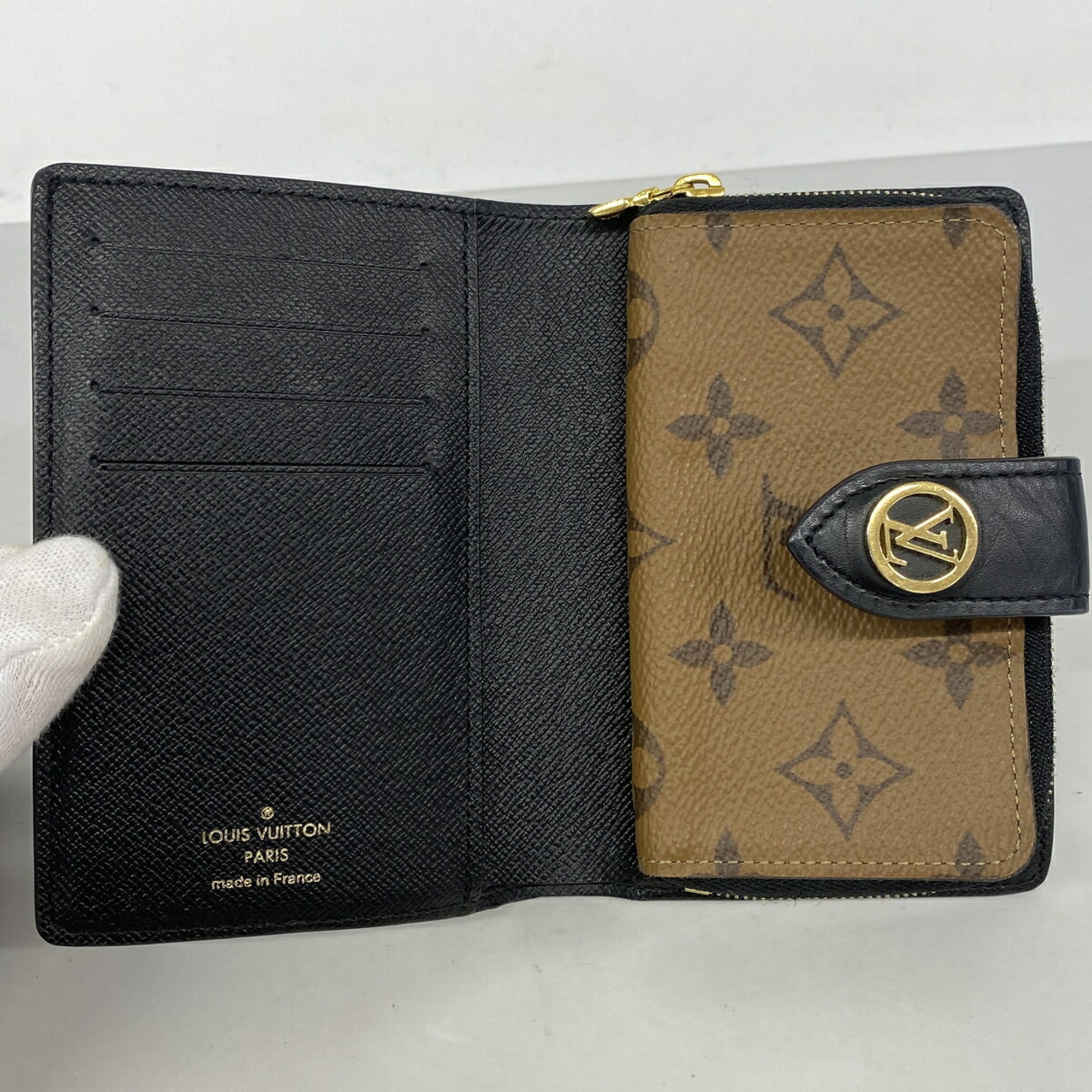 Louis Vuitton Brown Wallet (Bi-Fold) (Pre-Owned)