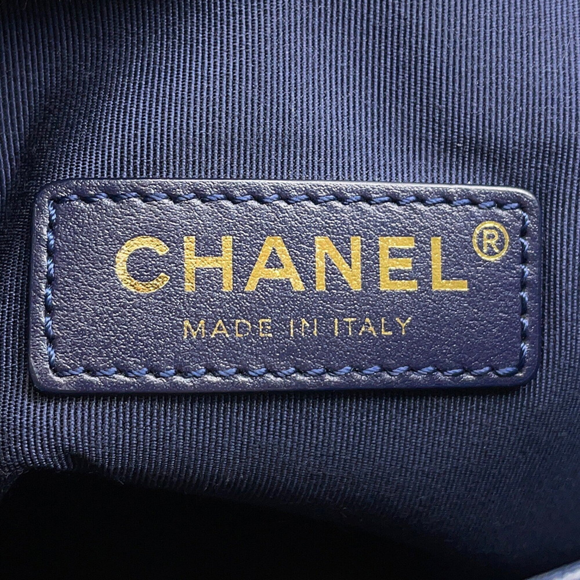 Chanel Navy Leather Handbag Shoulder Bag (Pre-Owned)