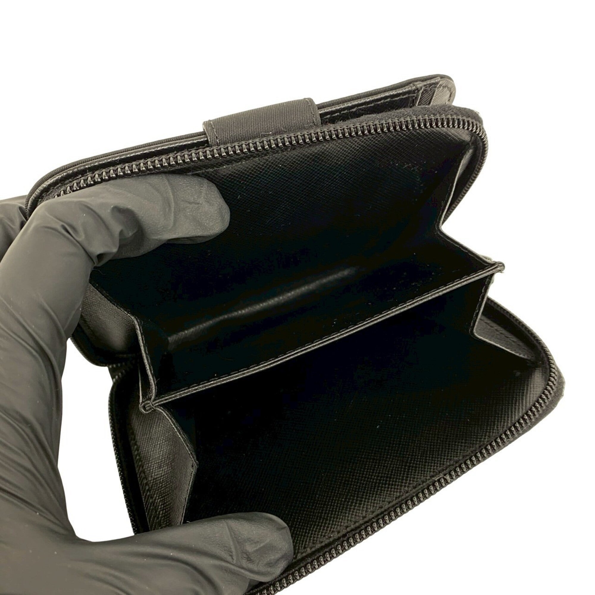Prada Black Leather Nylon Wallet (Bi-Fold) (Pre-Owned)