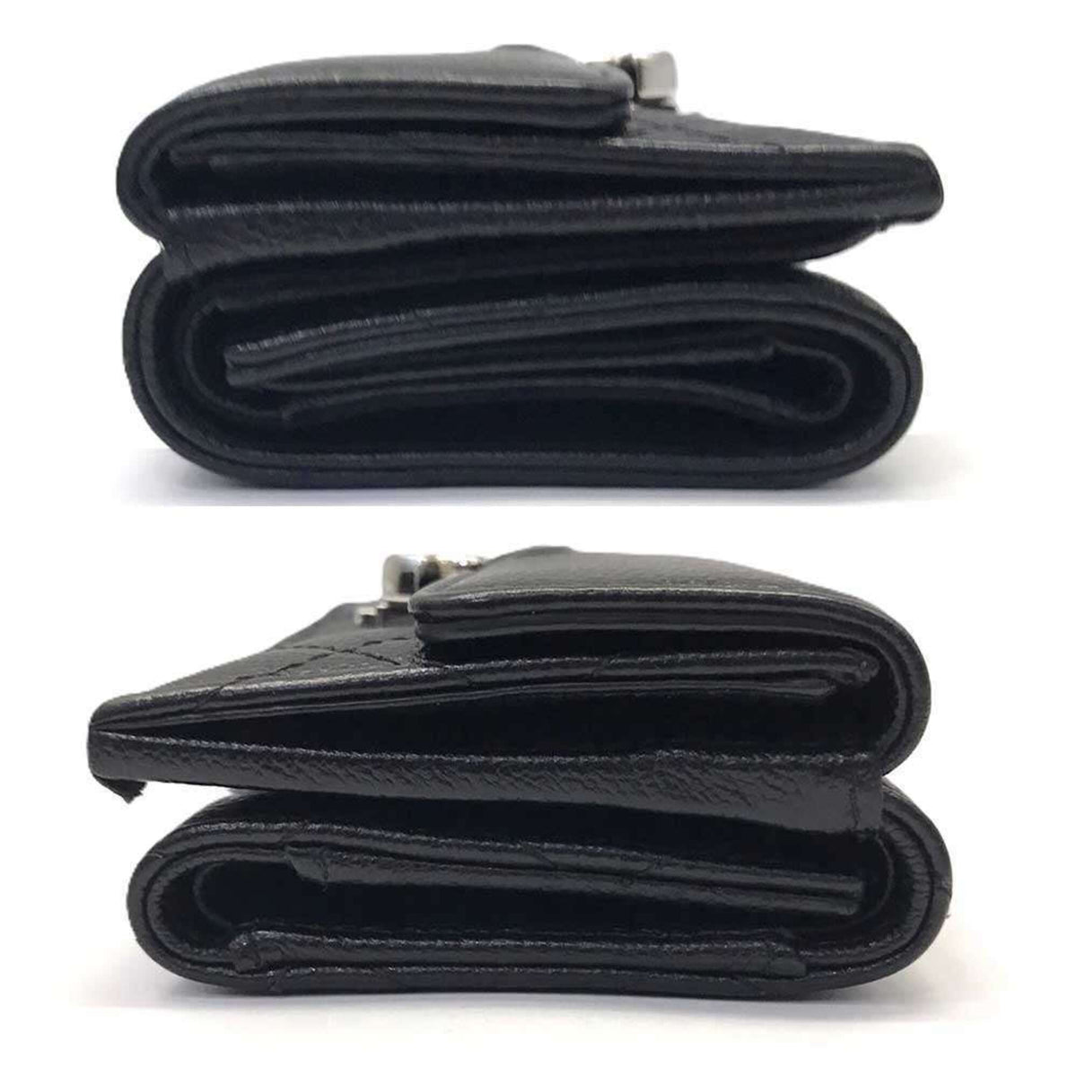 Chanel Black Grained Calfskin Wallet (Tri-Fold) (Pre-Owned)