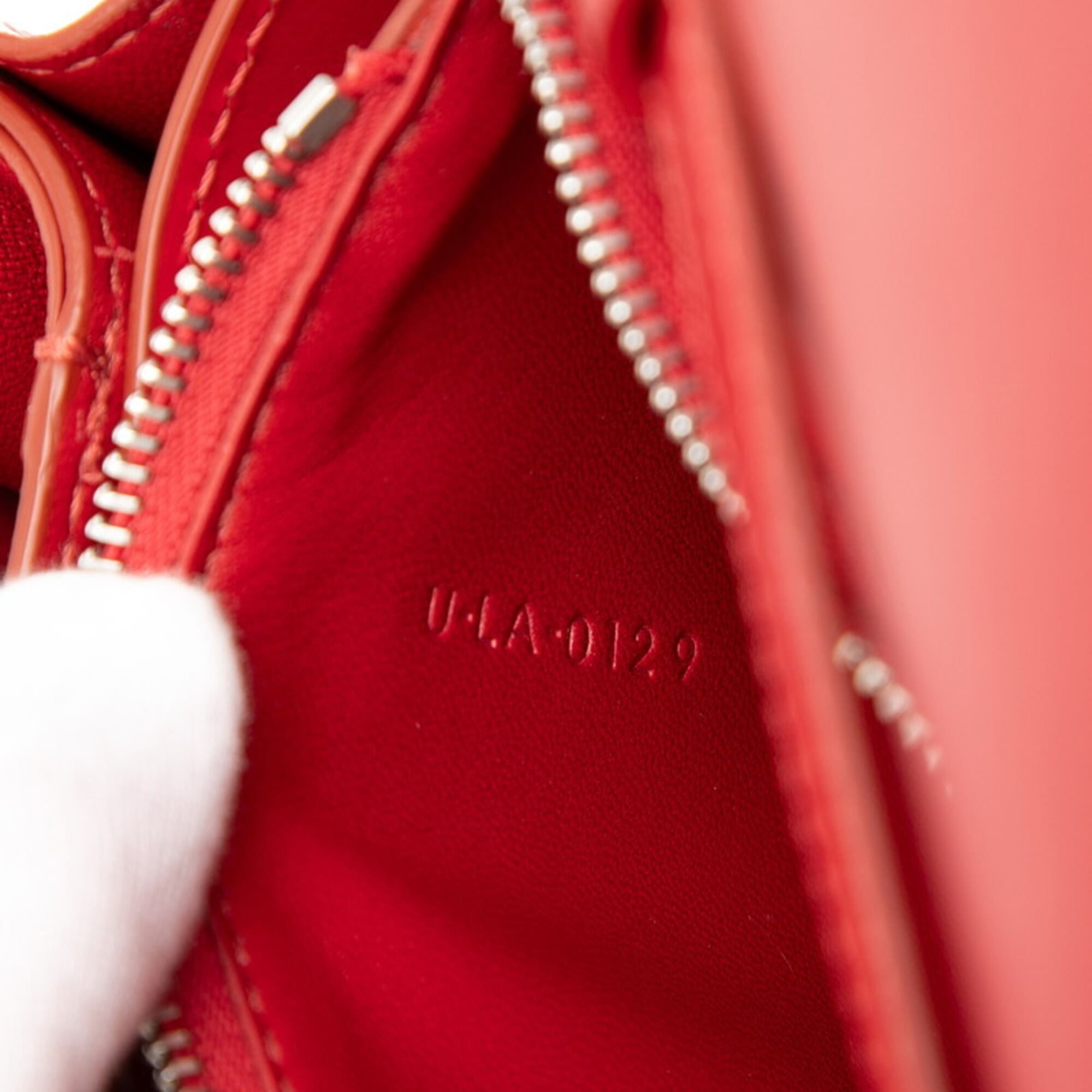 Celine Red Color Leather Shoulder Bag (Pre-Owned)