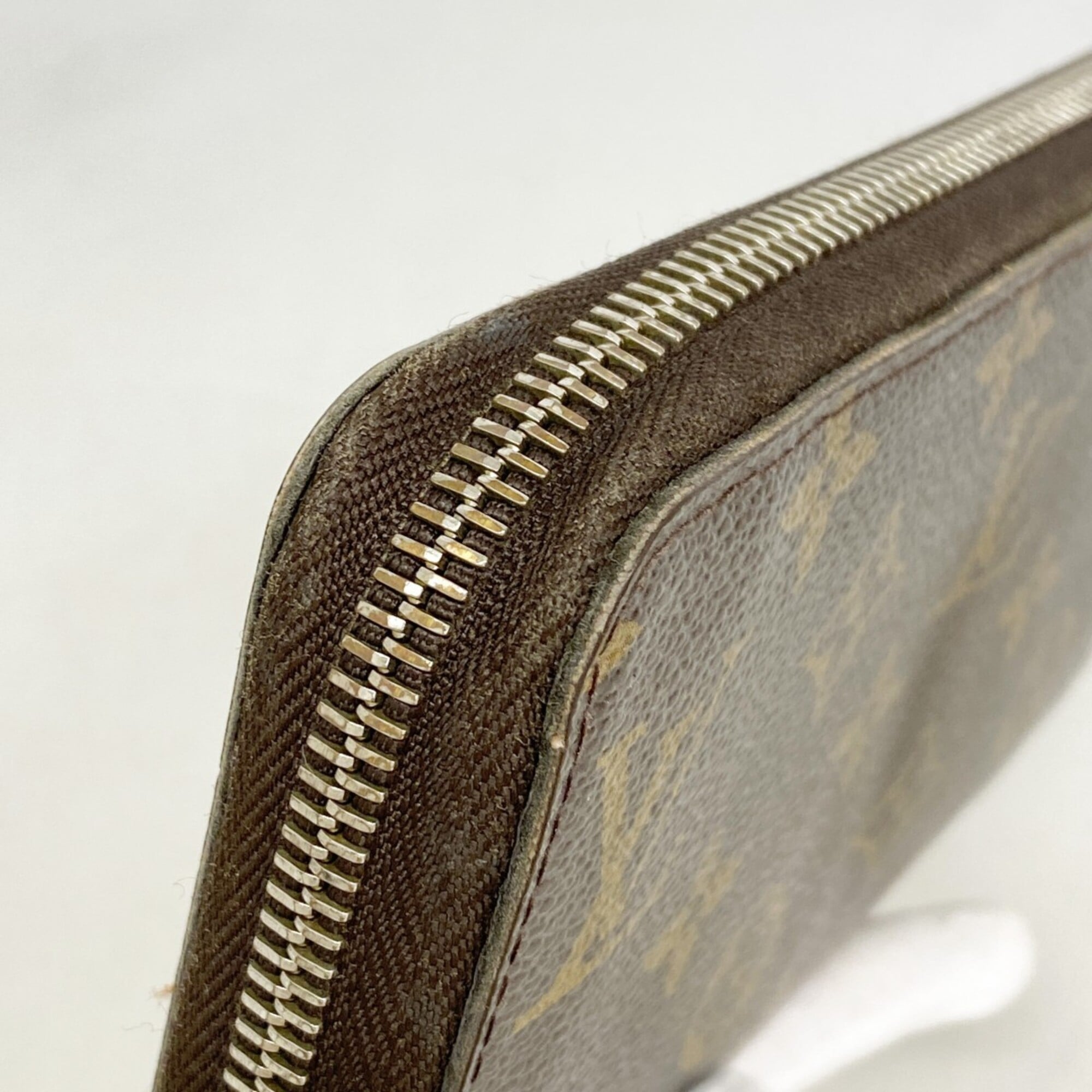 Louis Vuitton Brown Long Wallet (Bi-Fold) (Pre-Owned)