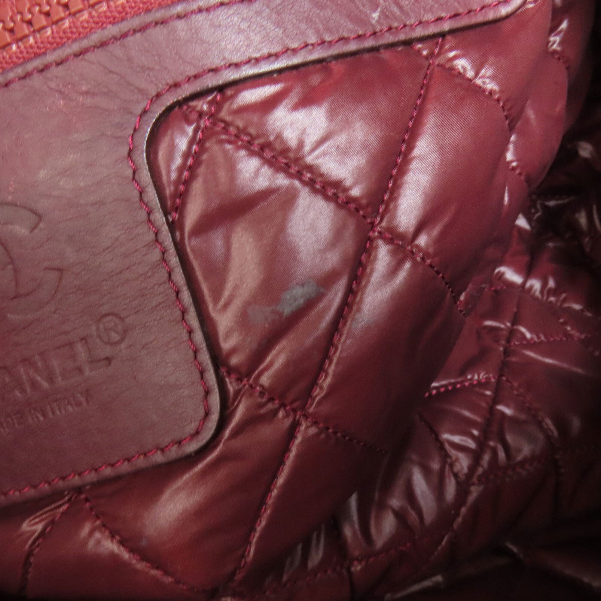 Chanel Black Nylon Tote Bag (Pre-Owned)
