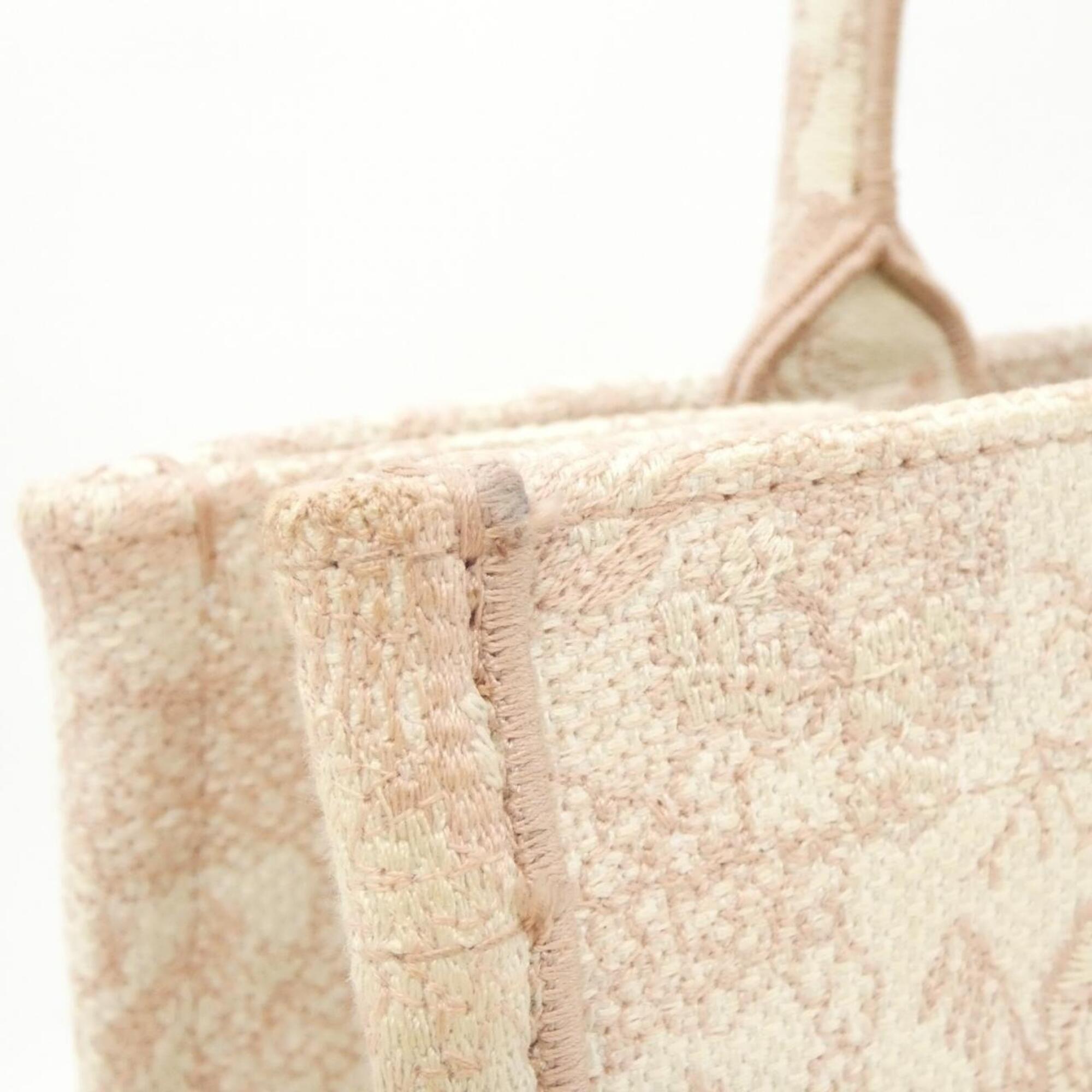Christian Dior Pink Canvas Handbag (Pre-Owned)