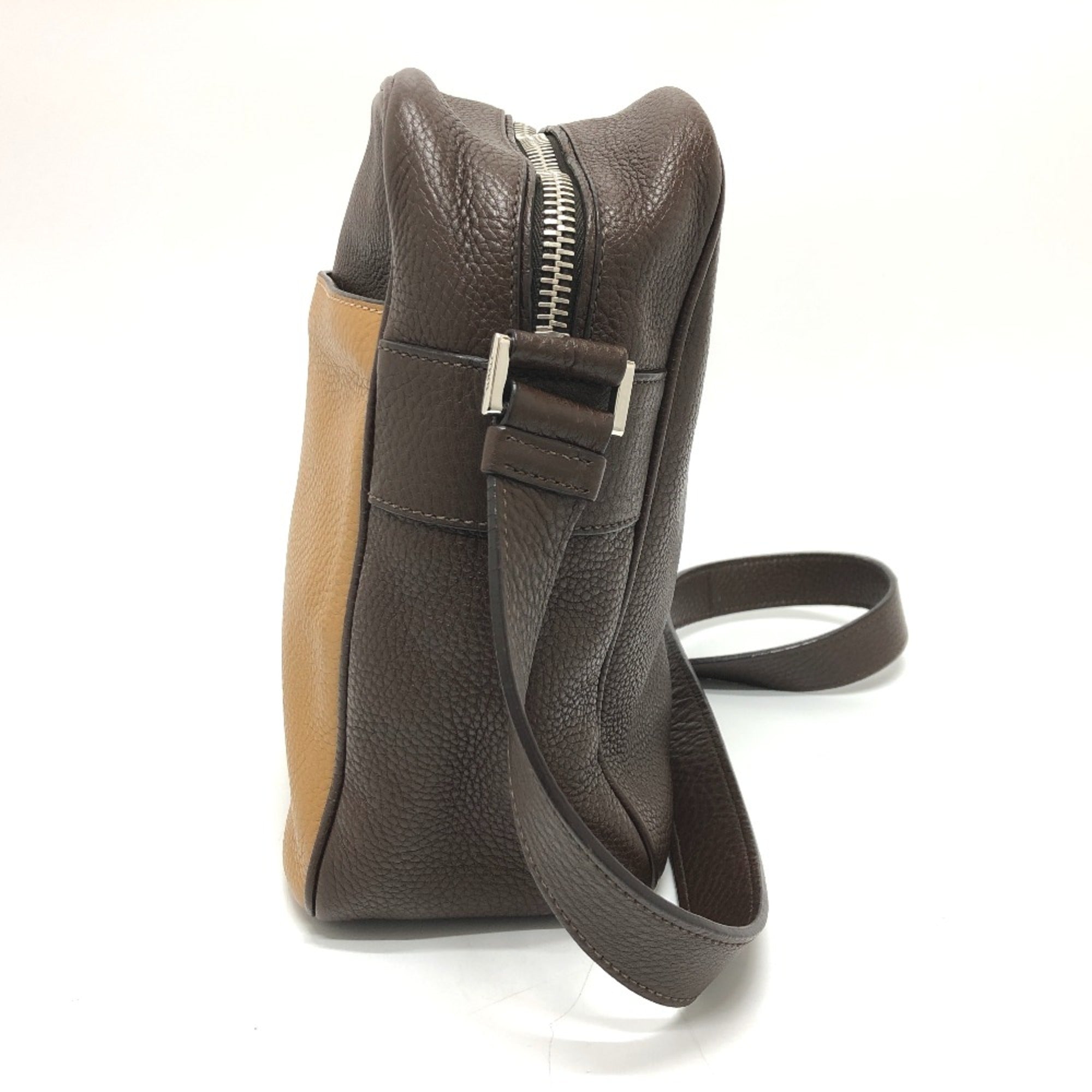 Prada Brown Leather Shoulder Bag (Pre-Owned)
