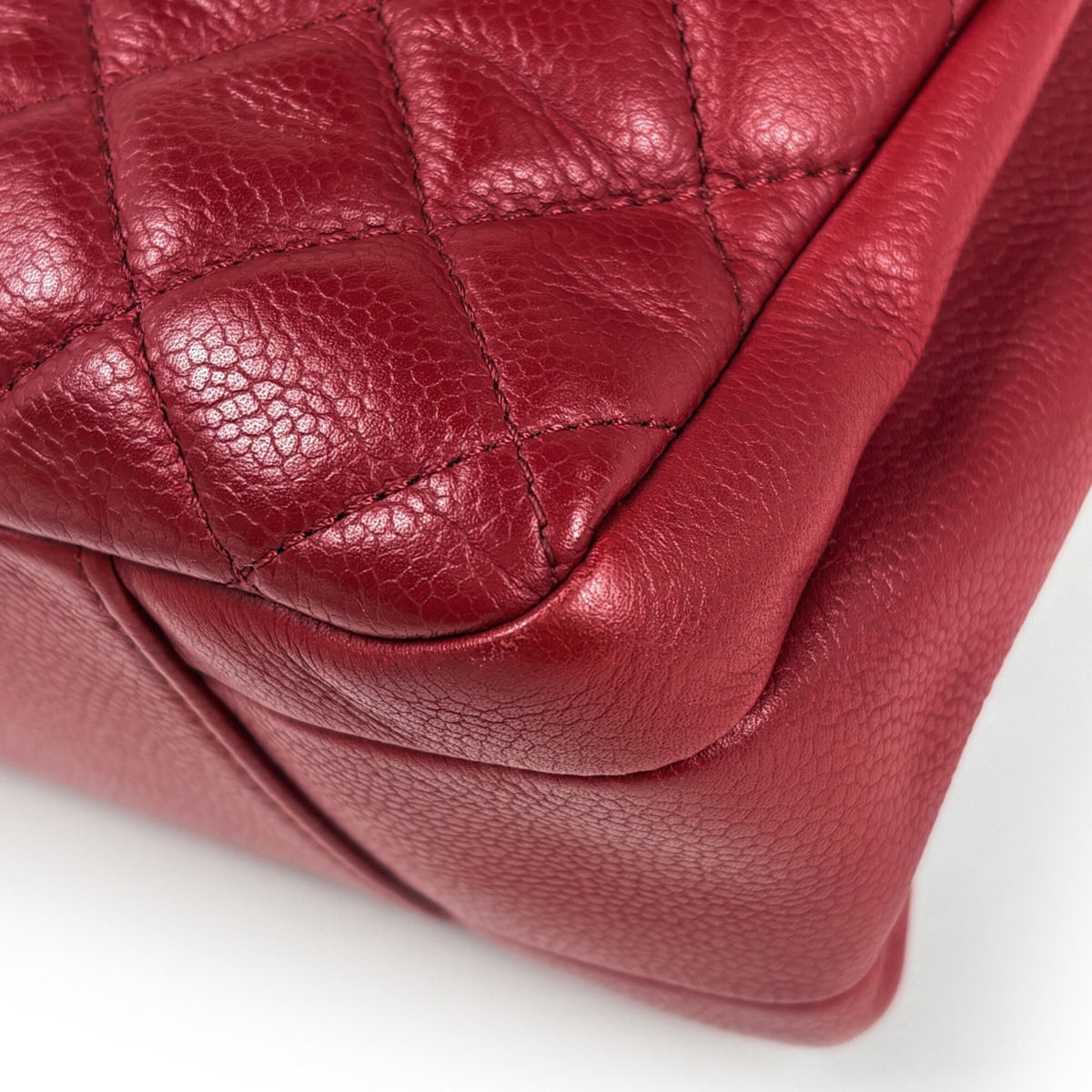 Chanel Red Color Grained Calfskin Shoulder Bag (Pre-Owned)