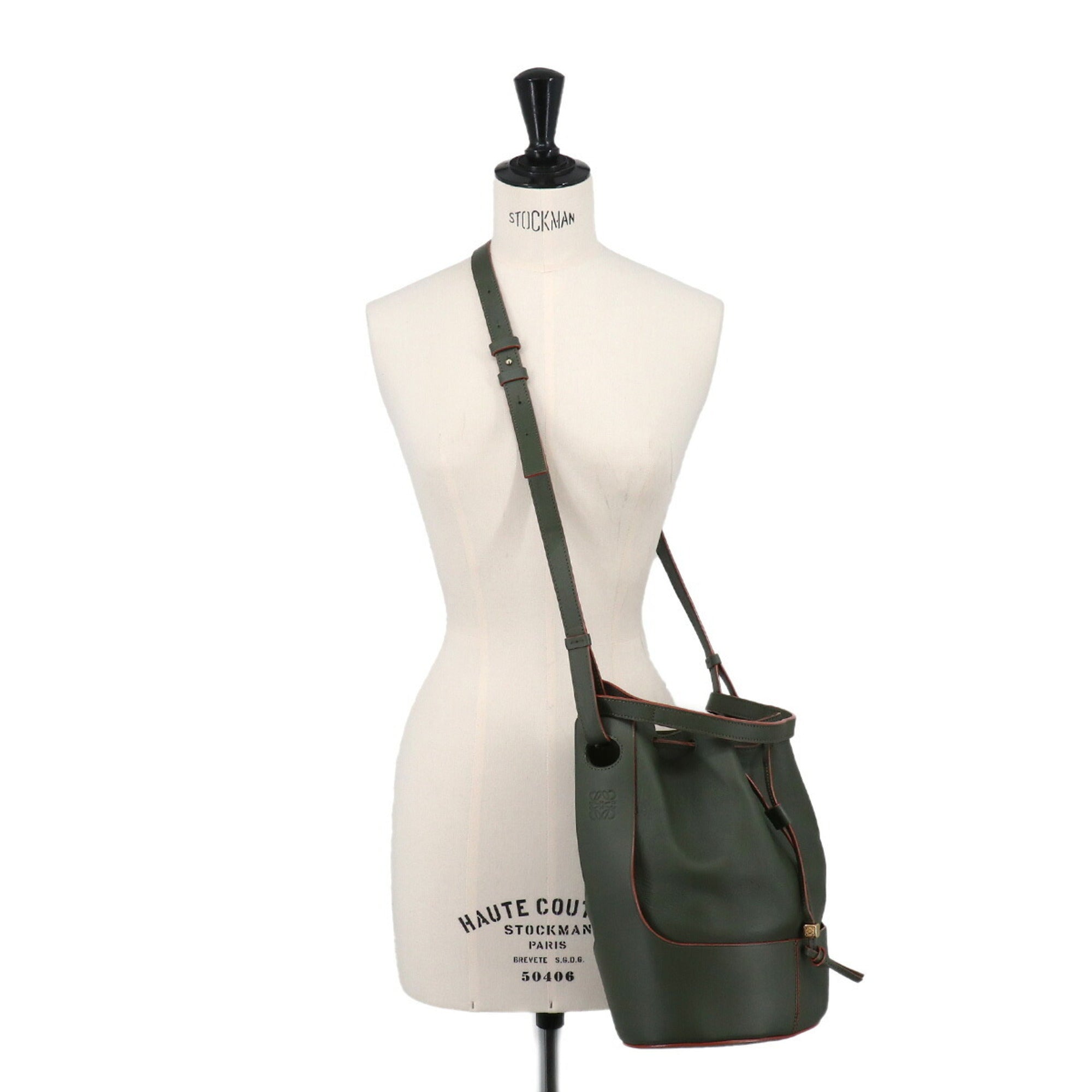 Loewe Green Leather Handbag Shoulder Bag (Pre-Owned)