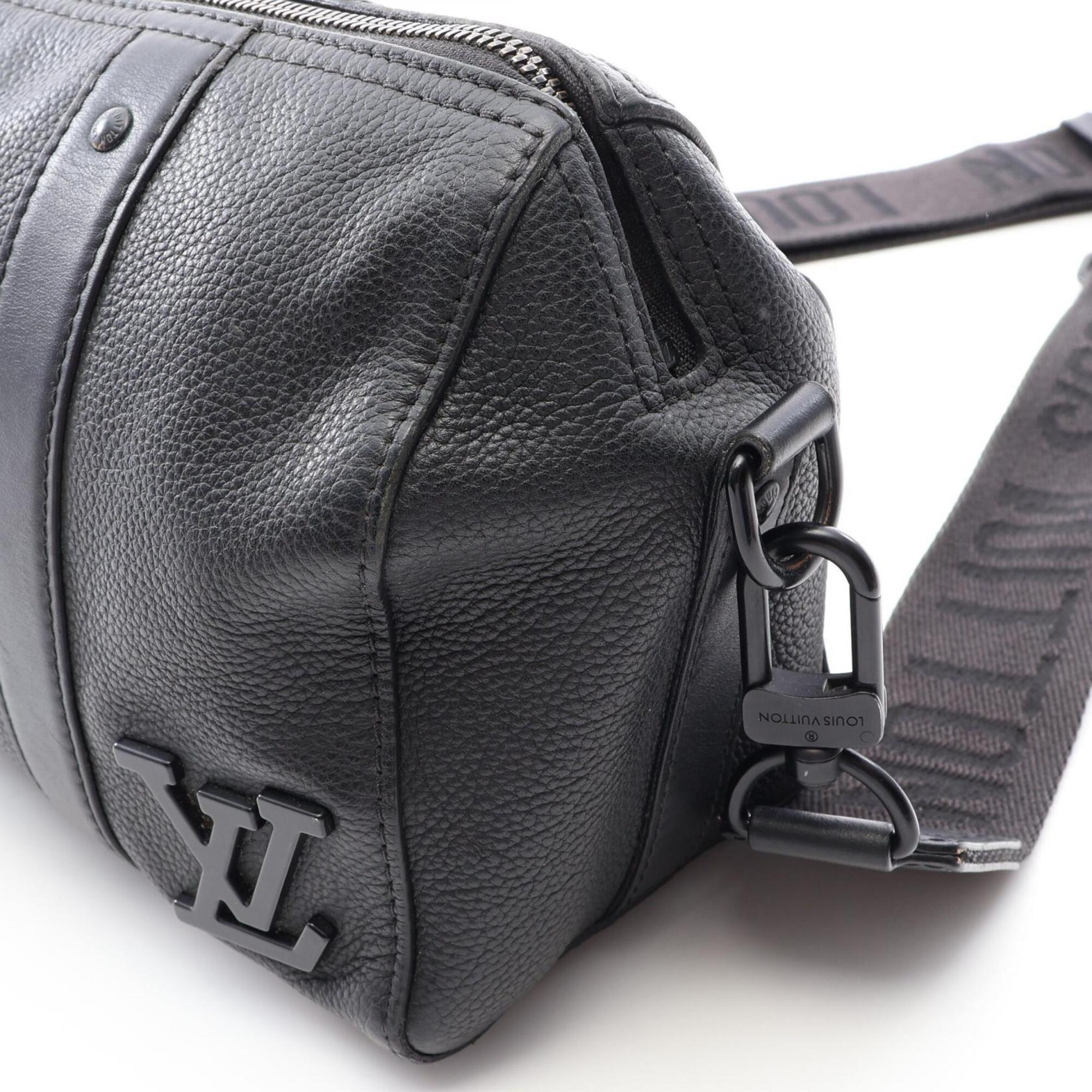 Louis Vuitton Black Leather Handbag Shoulder Bag (Pre-Owned)
