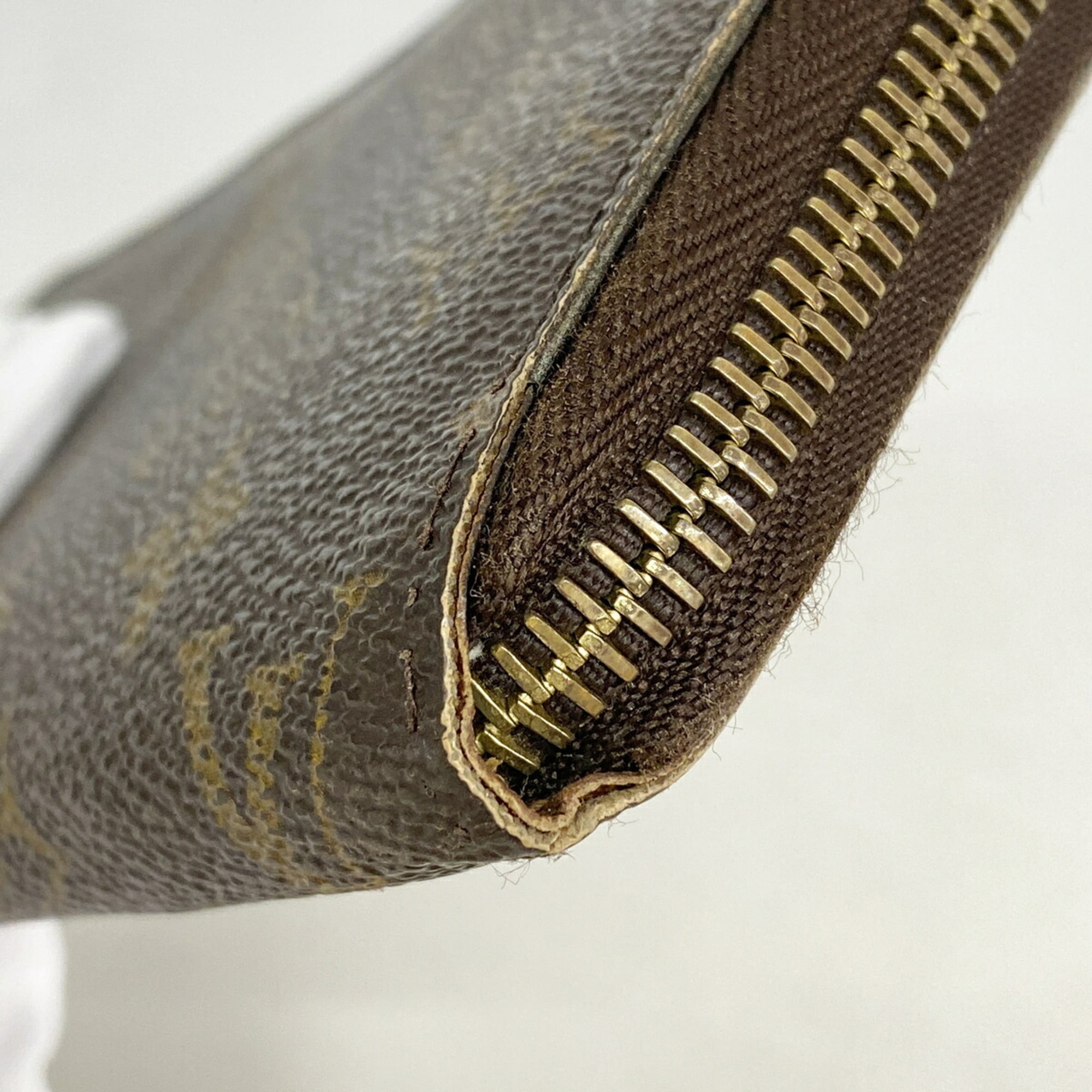 Louis Vuitton Brown Long Wallet (Bi-Fold) (Pre-Owned)