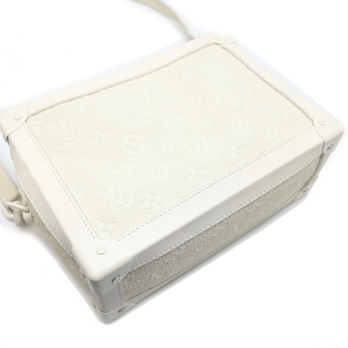 Louis Vuitton White Leather Shoulder Bag (Pre-Owned)