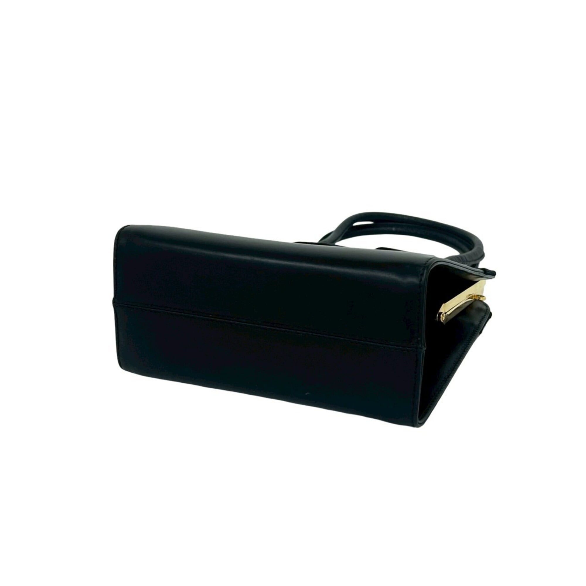 Salvatore Ferragamo Black Leather Handbag Shoulder Bag (Pre-Owned)