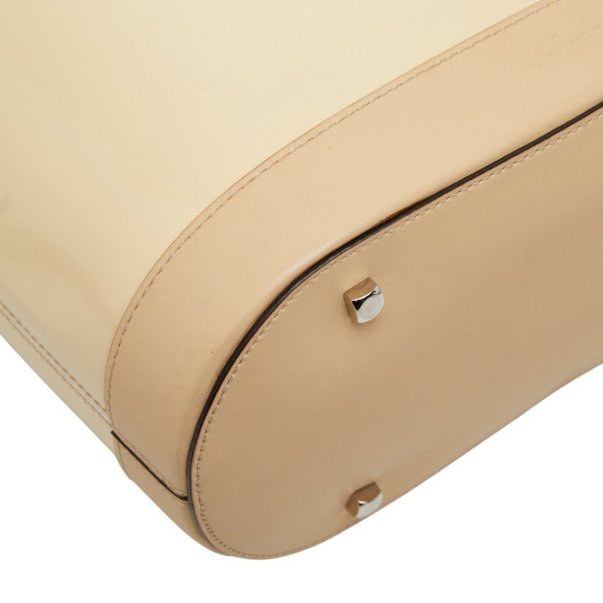 Salvatore Ferragamo Beige Ivory Leather Handbag (Pre-Owned)