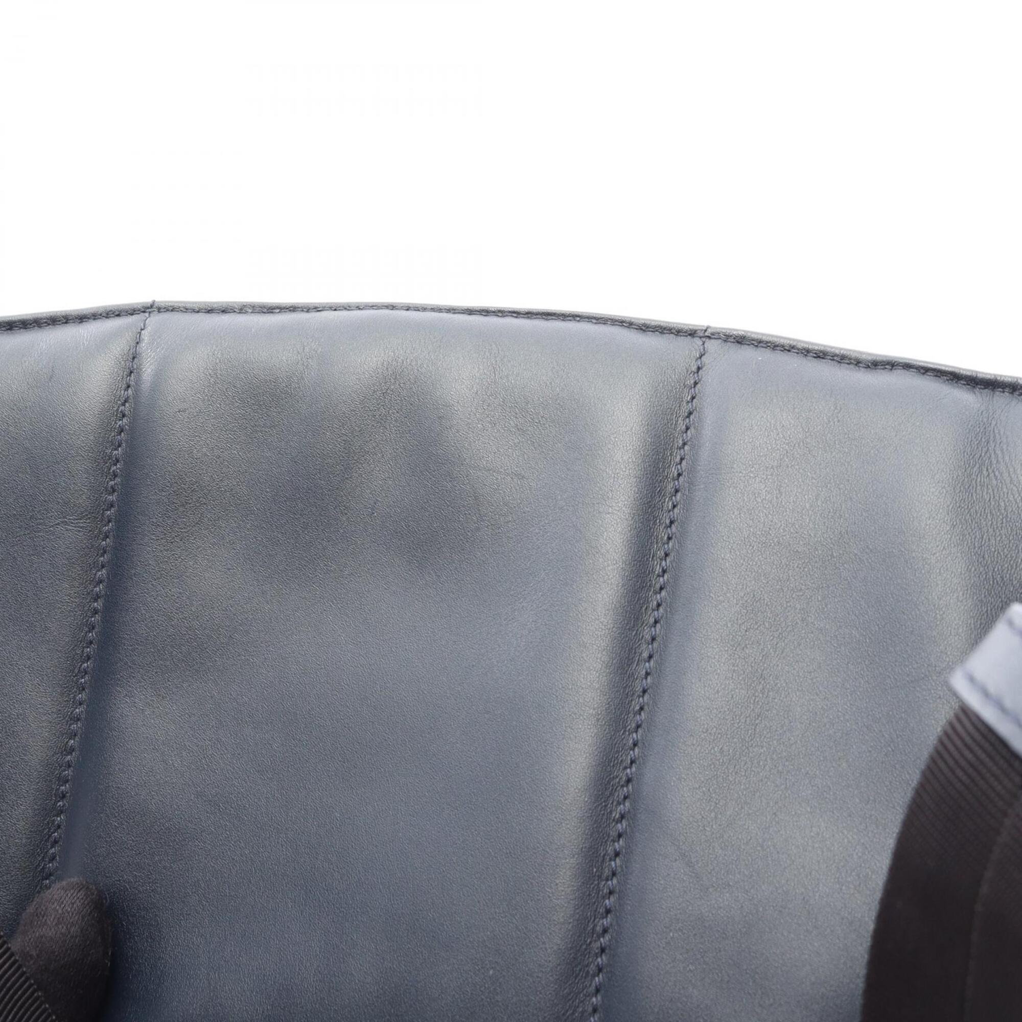 Bottega Veneta Navy Leather Fanny Pack Handbag (Pre-Owned)