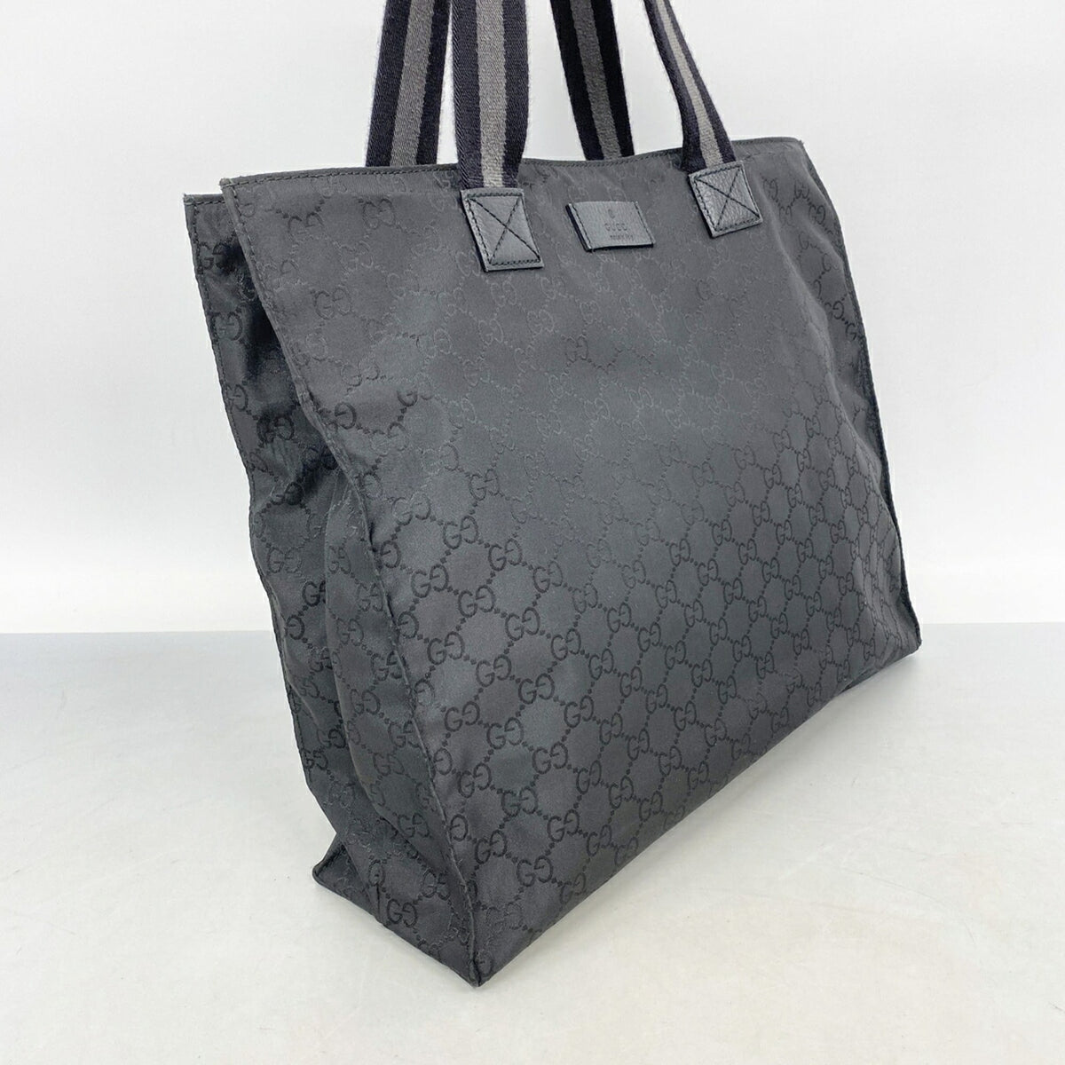 Gucci Black Nylon Tote Bag (Pre-Owned)
