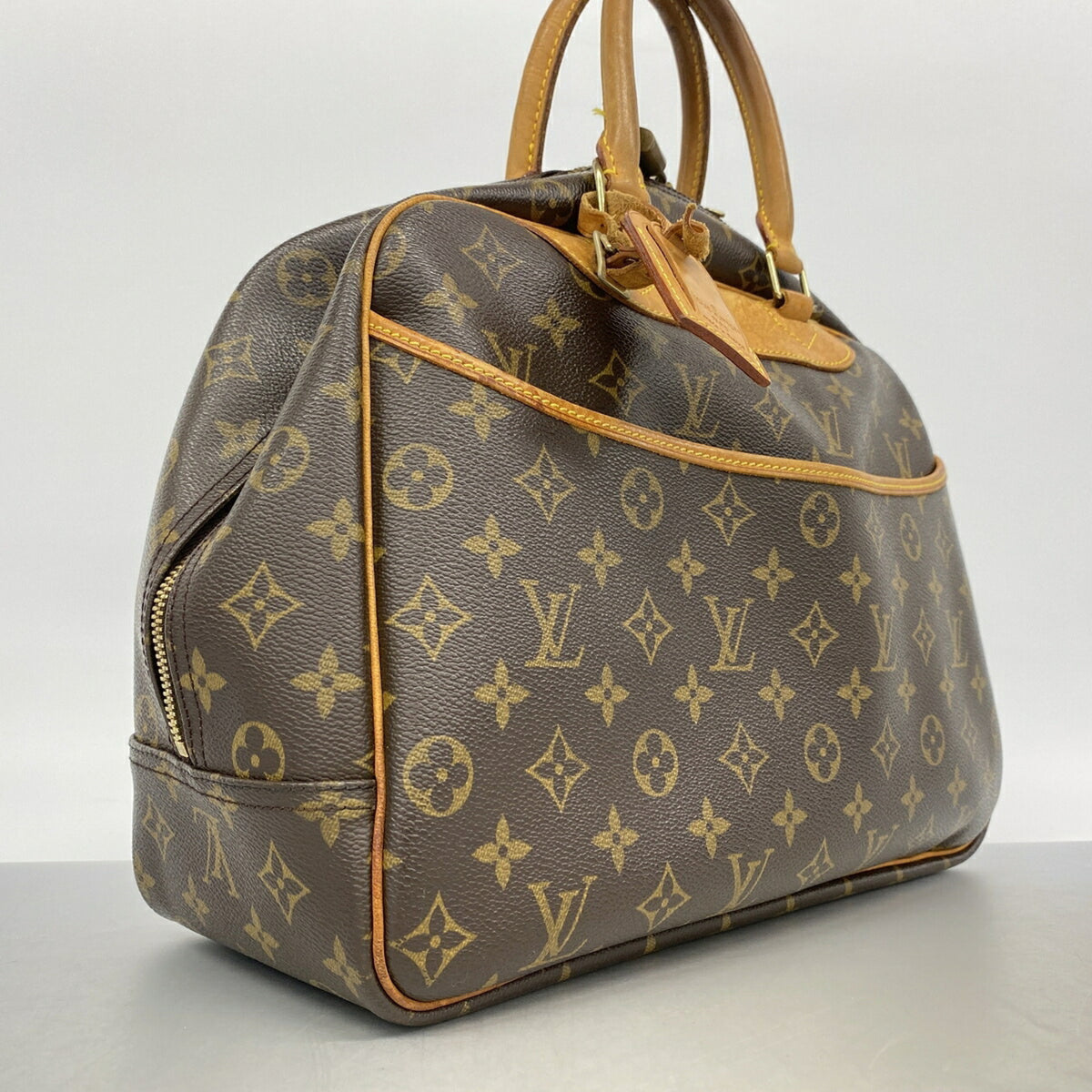 Louis Vuitton Brown Handbag (Pre-Owned)