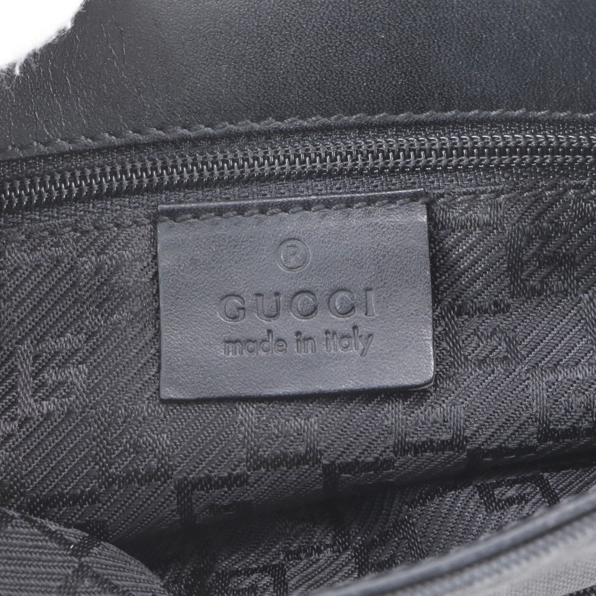 Gucci Black Leather Nylon Pouch Sling Bag (Pre-Owned)