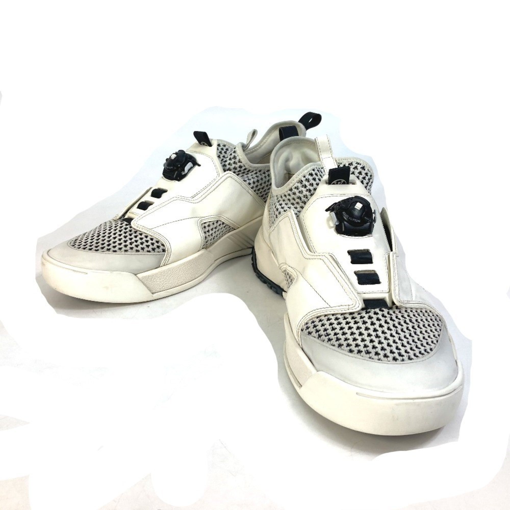 Louis Vuitton Black White Sneakers (Pre-Owned)
