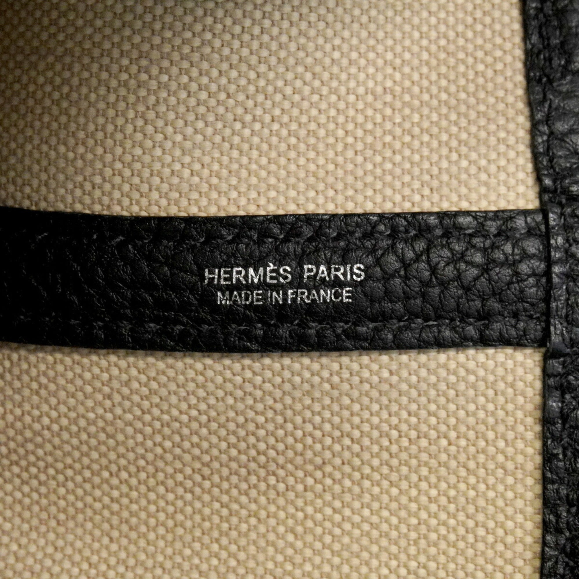 Hermes Black Tote Bag (Pre-Owned)