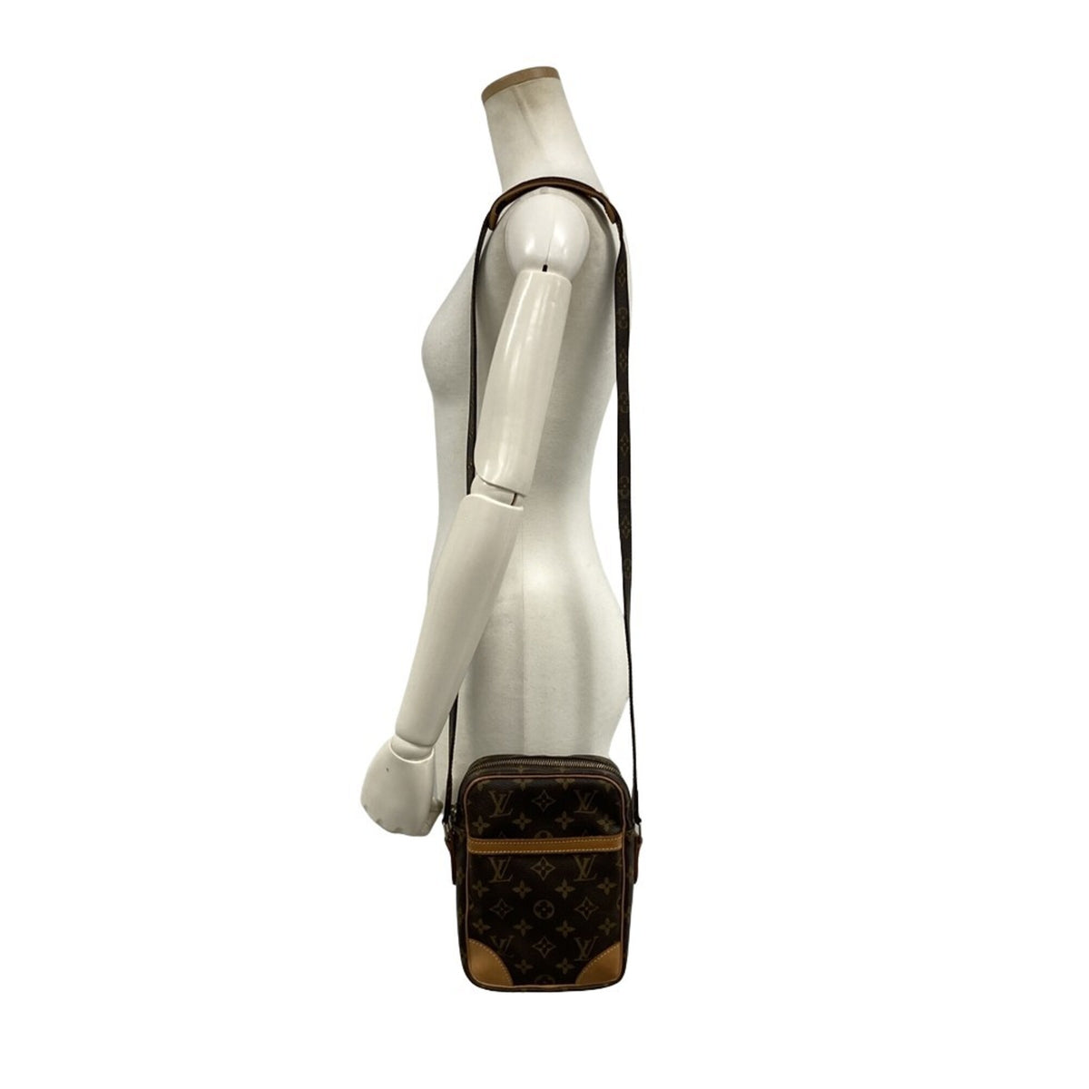 Louis Vuitton Brown Monogram Shoulder Bag (Pre-Owned)