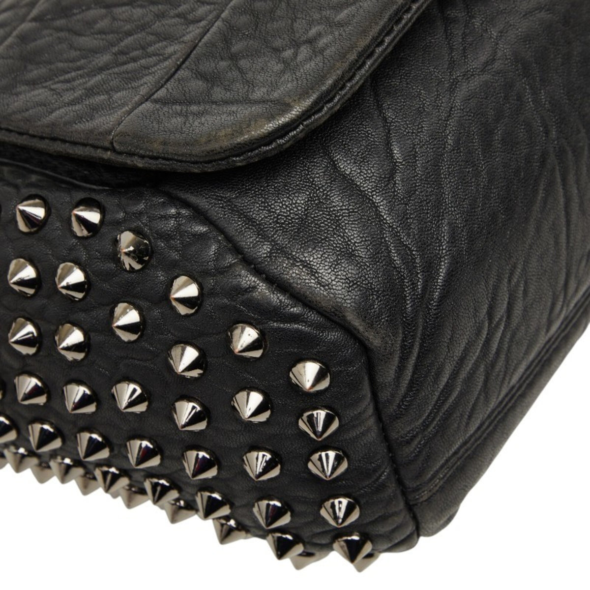 Mcm Black Leather Handbag Shoulder Bag (Pre-Owned)