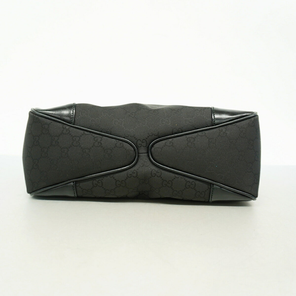 Gucci Black Nylon Shoulder Bag (Pre-Owned)