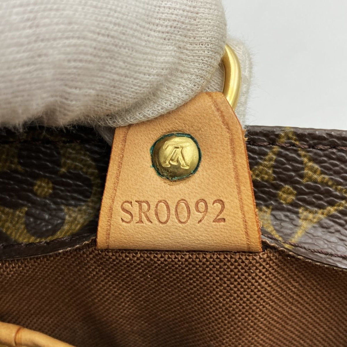 Louis Vuitton Brown Monogram Canvas Handbag (Pre-Owned)