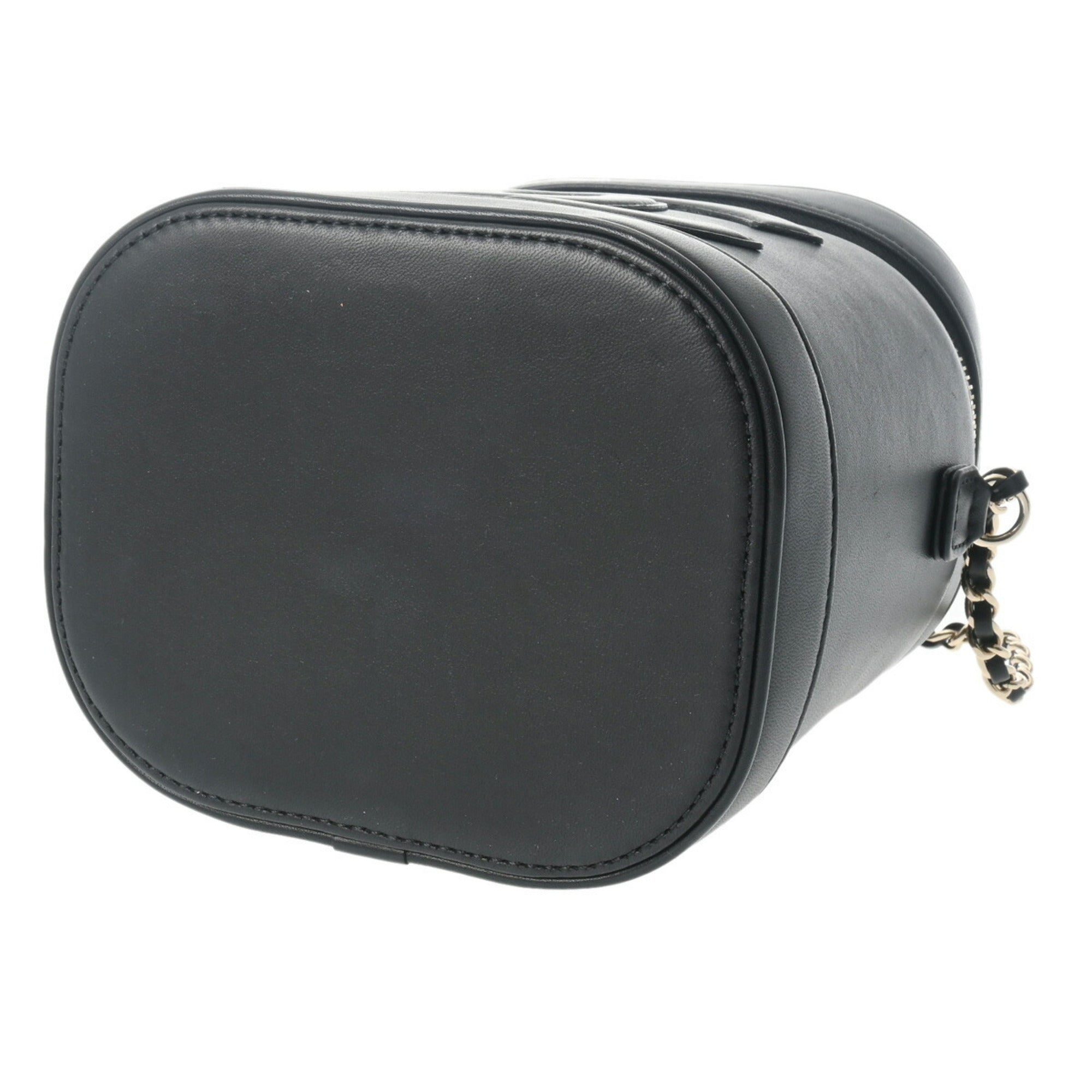 Chanel Black Leather Handbag (Pre-Owned)
