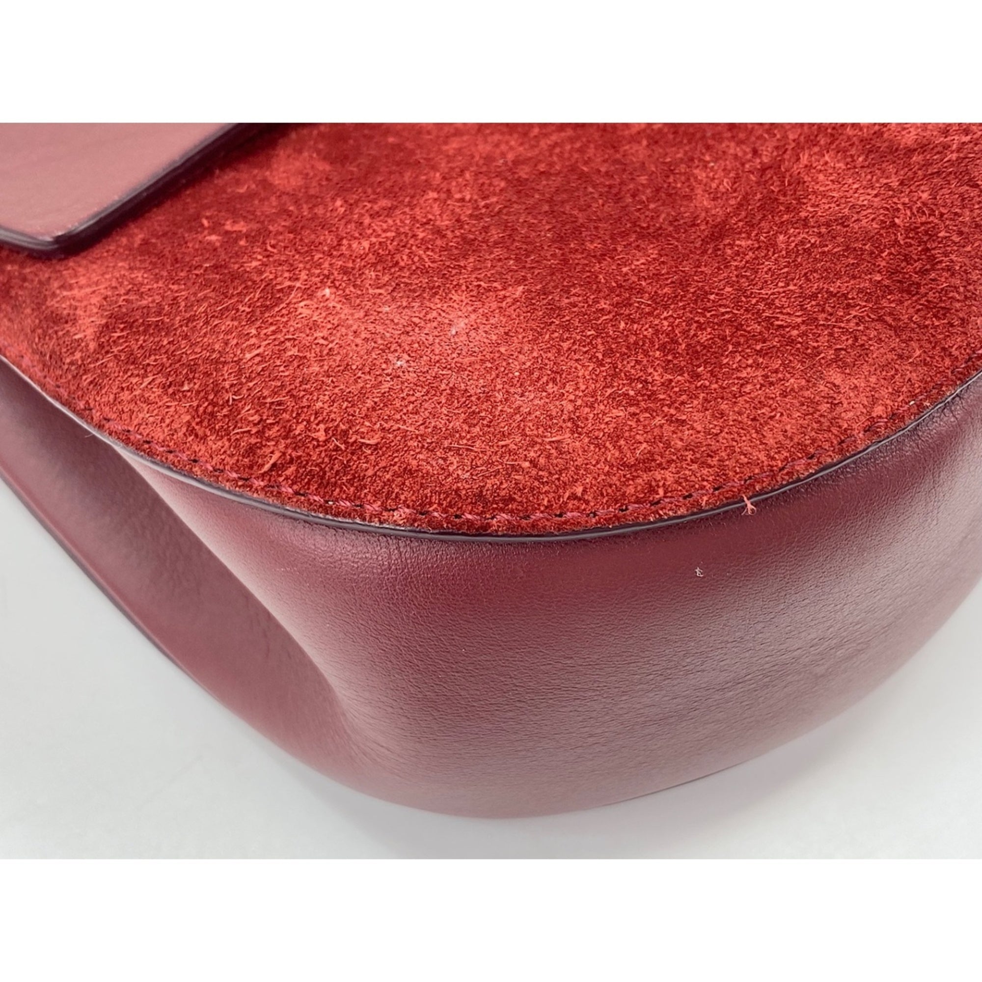 Chloé Red Color Shoulder Bag (Pre-Owned)