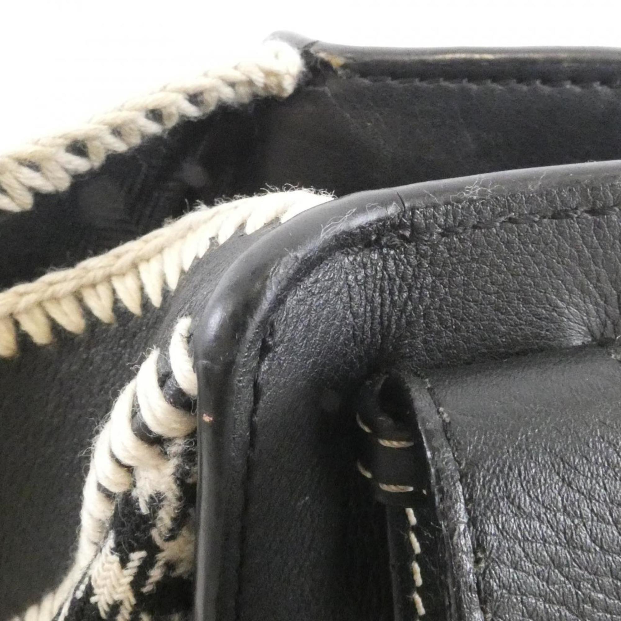 Loewe Black White Wool Leather Shoulder Bag (Pre-Owned)